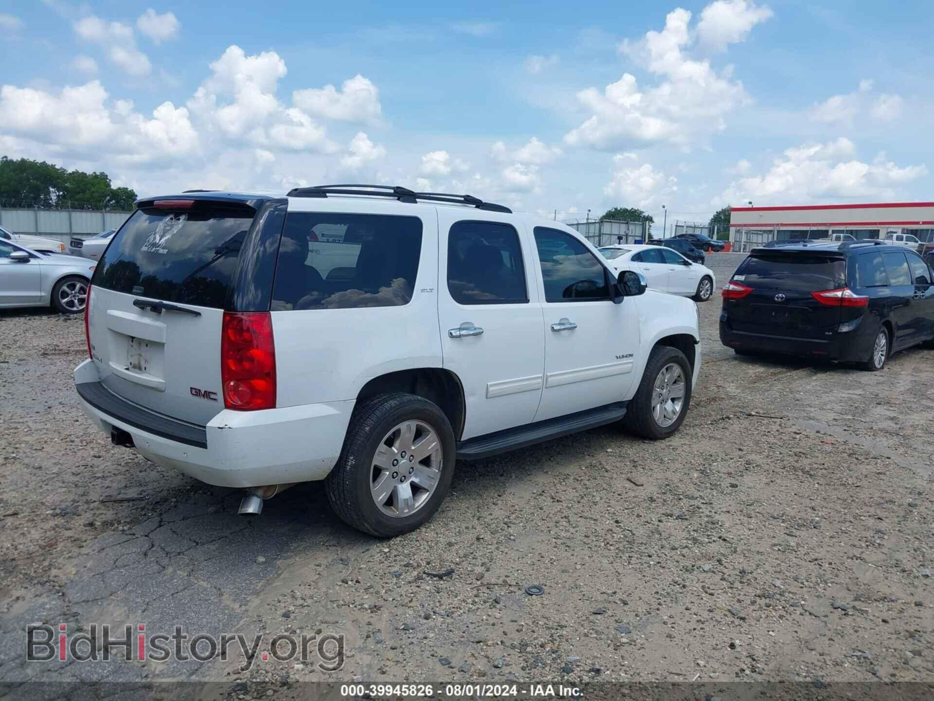 2011 GMC YUKON - VIN: 1GKS1CE06BR274824 - Фото 4