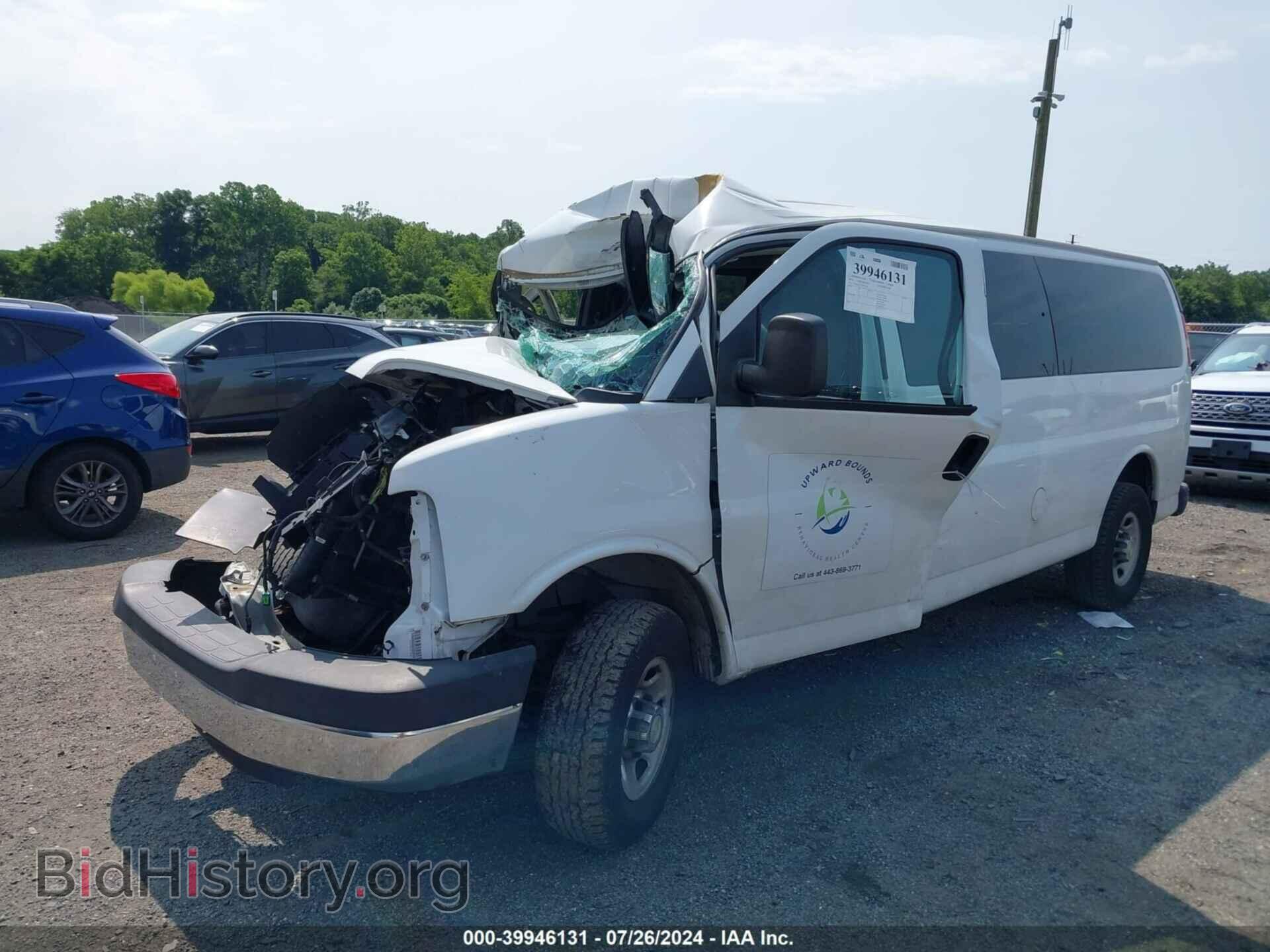 2014 CHEVROLET EXPRESS 3500 - VIN: 1GAZG1FA3E1195708 - Фото 2
