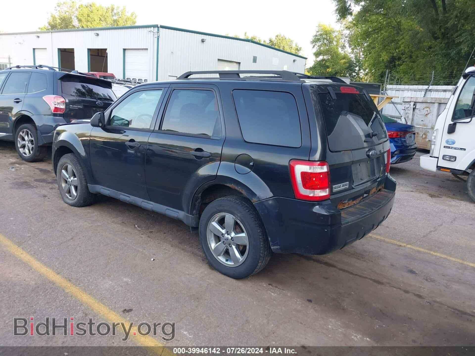 2011 FORD ESCAPE - VIN: 1FMCU9D73BKB49406 - Фото 3