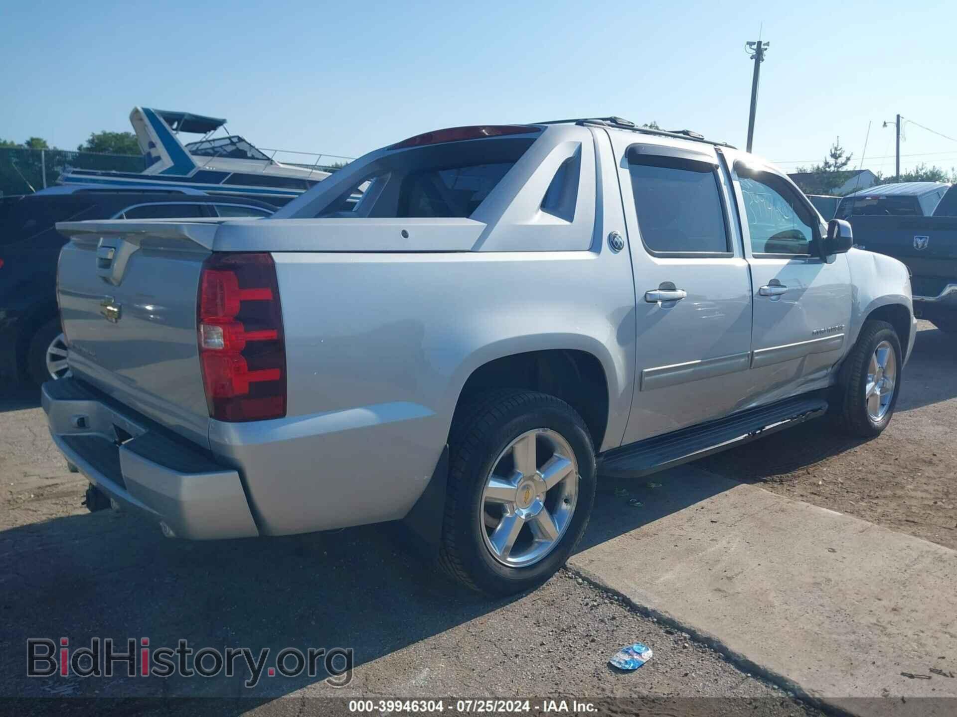2013 CHEVROLET AVALANCHE - VIN: 3GNTKFE79DG314027 - Фото 4