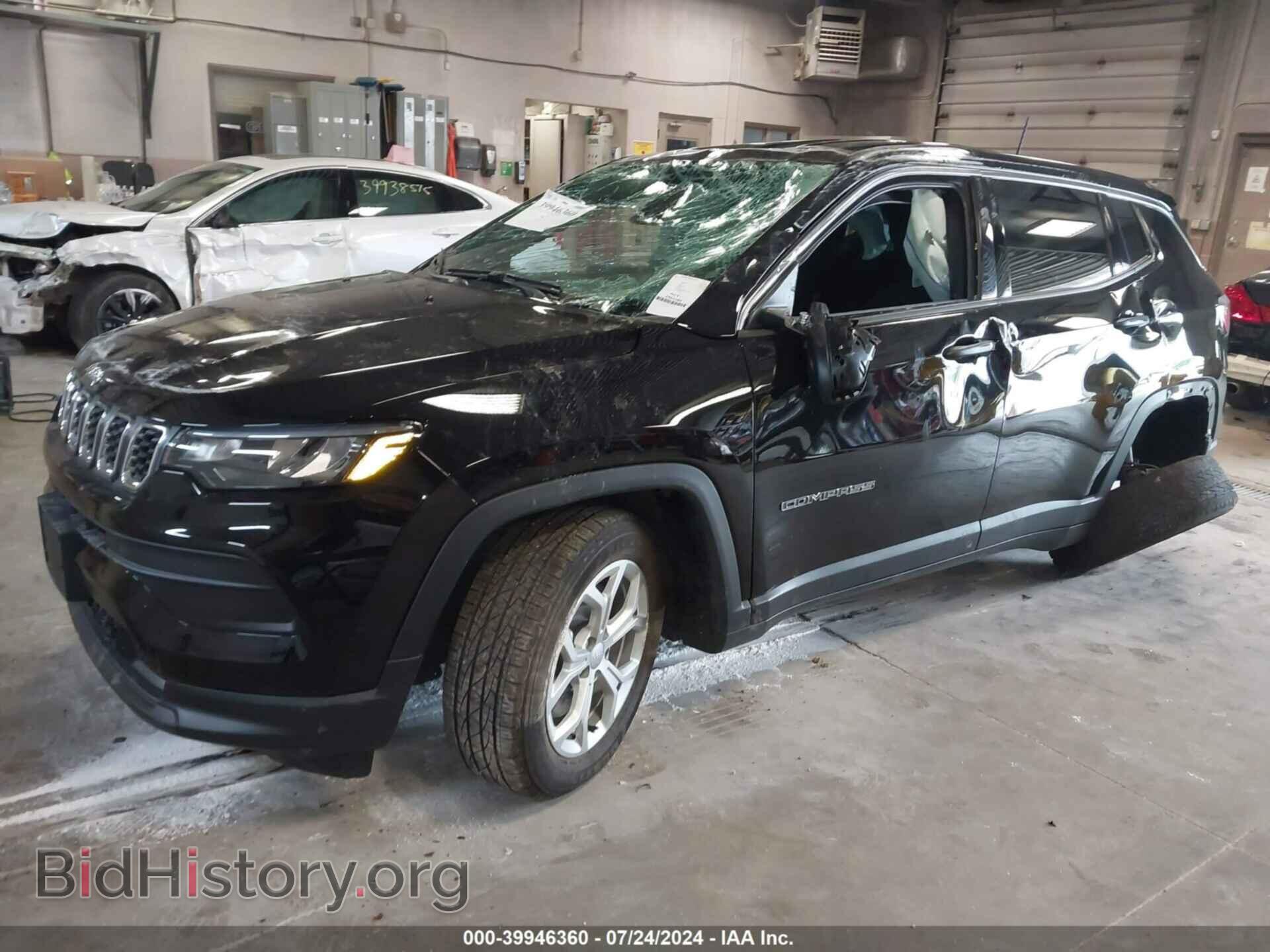 2024 JEEP COMPASS - VIN: 3C4NJDAN0RT135595 - Фото 2