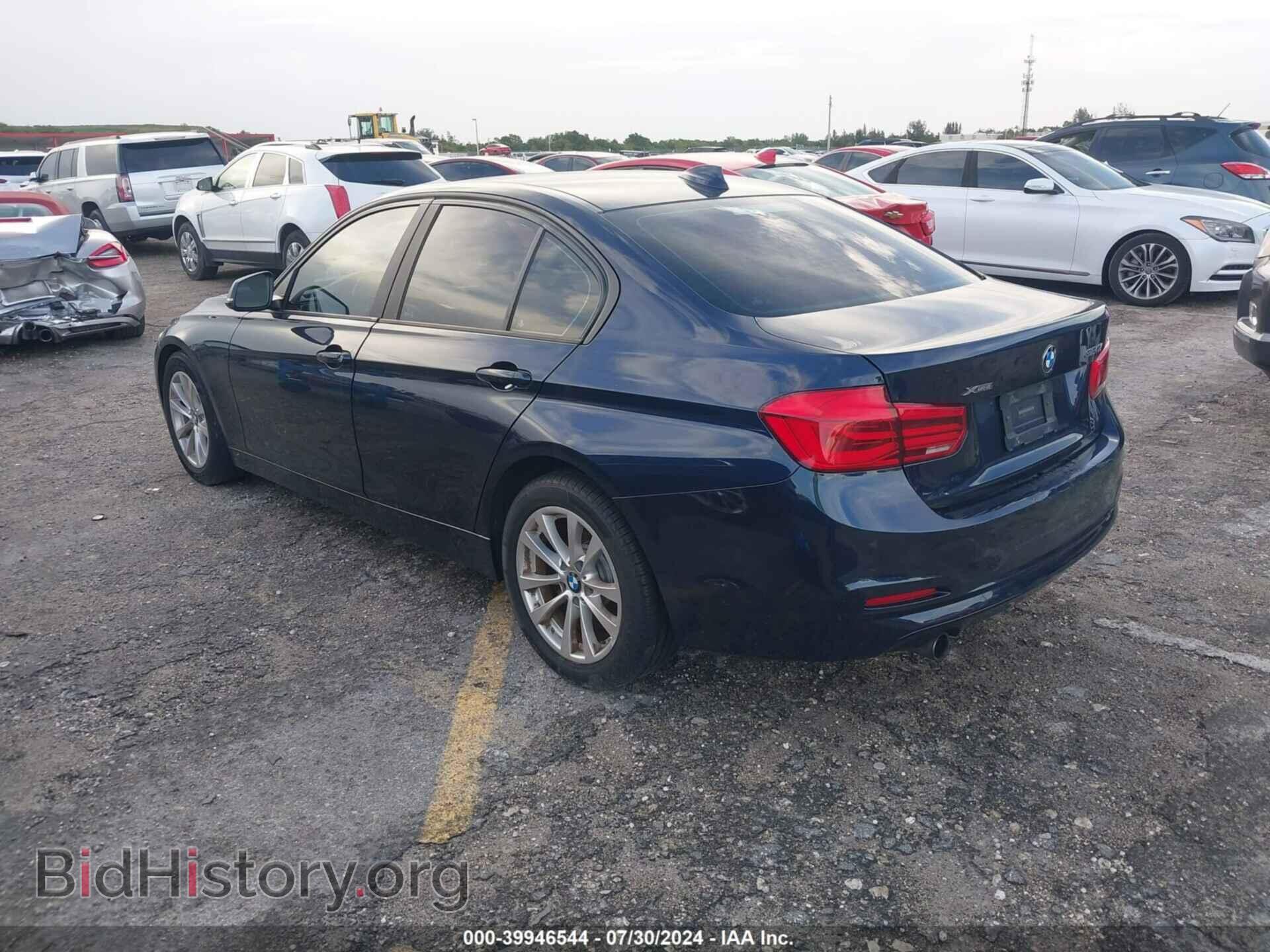 2017 BMW 320I - VIN: WBA8E5G30HNU44573 - Фото 3