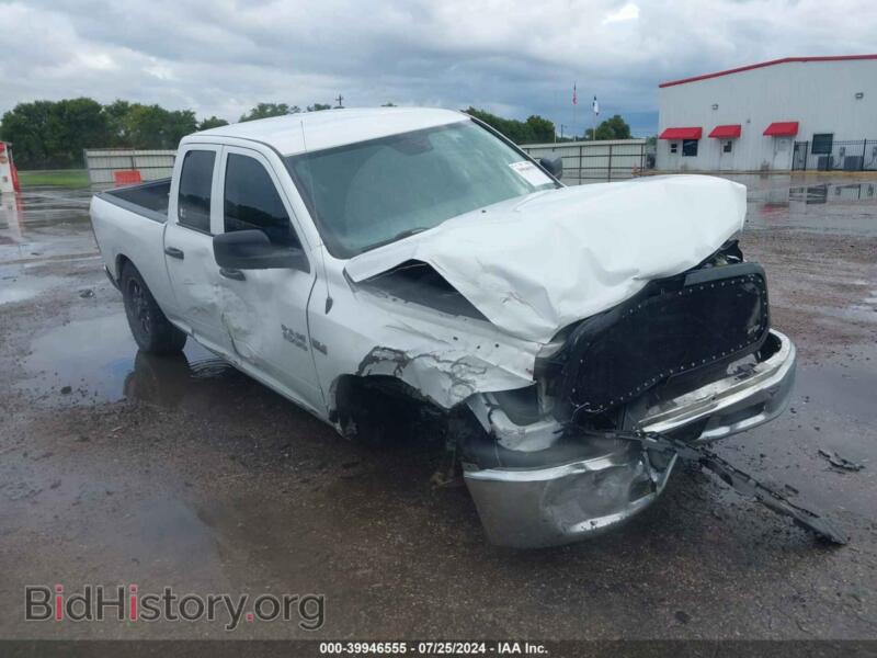 2018 RAM 1500 Tradesman Quad Cab 4X2 6'4 Box (VIN 1C6RR6FT4JS232129) — фото 1 из 20, IAAI, повреждение: передняя часть