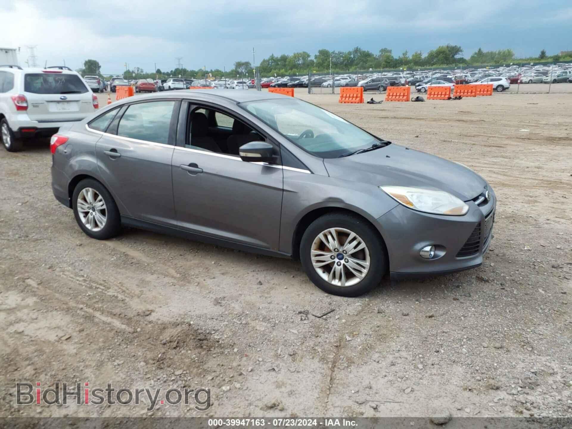 Фотография 1FAHP3H21CL437861 - FORD FOCUS 2012