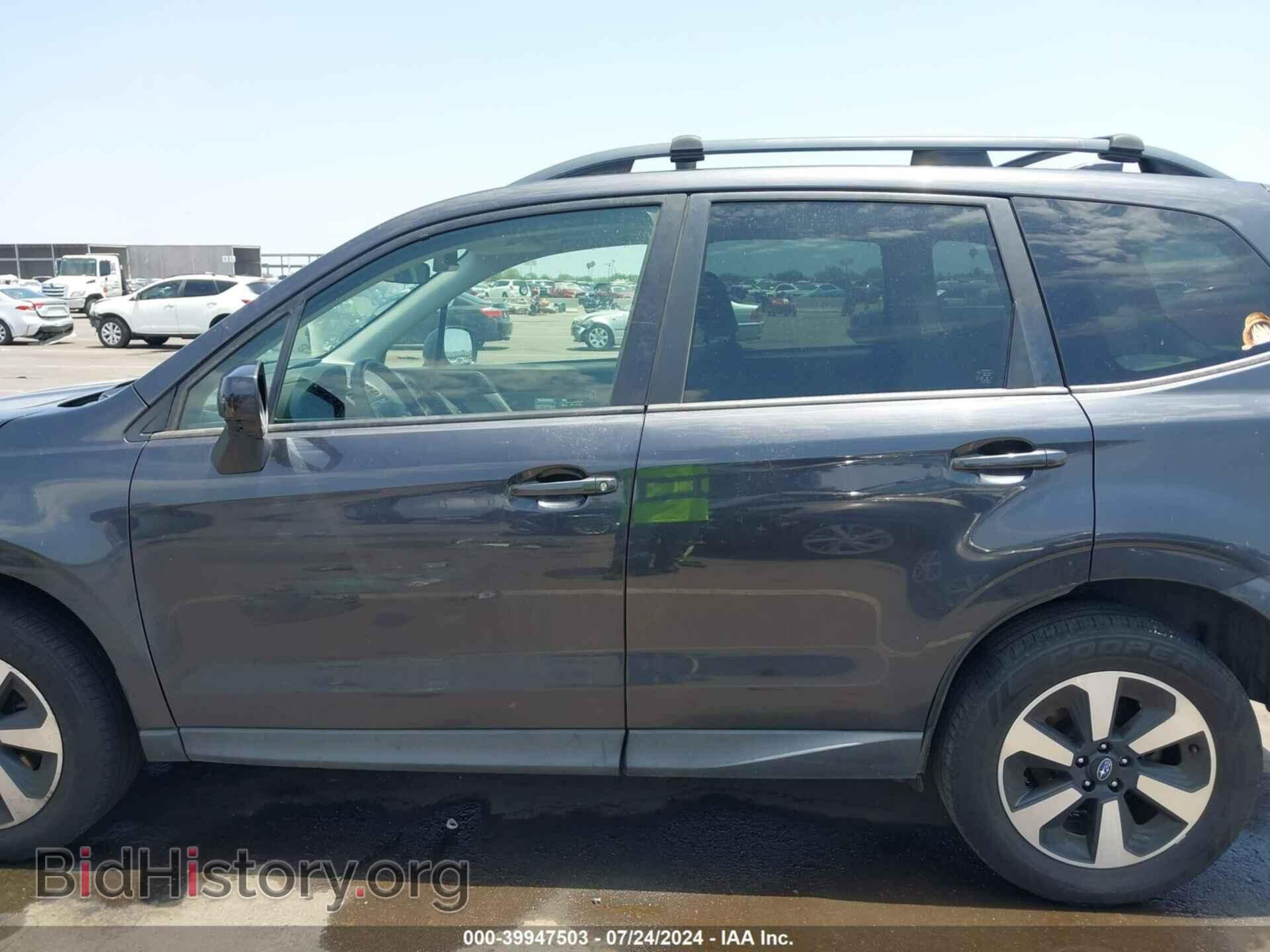 2017 SUBARU FORESTER - VIN: JF2SJAEC1HH586530 - Фото 14