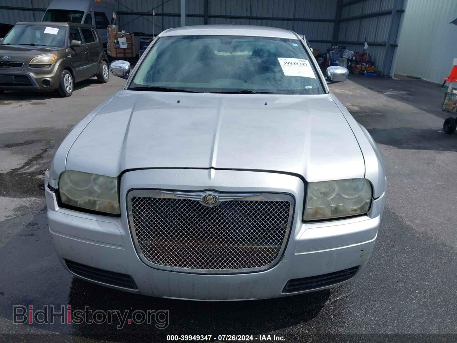2007 CHRYSLER 300 - VIN: 2C3KA43R57H721111 - Фото 6