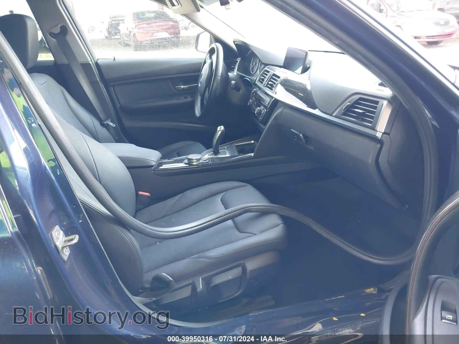 2017 BMW 320I - VIN: WBA8A3C52HK691845 - Фото 5