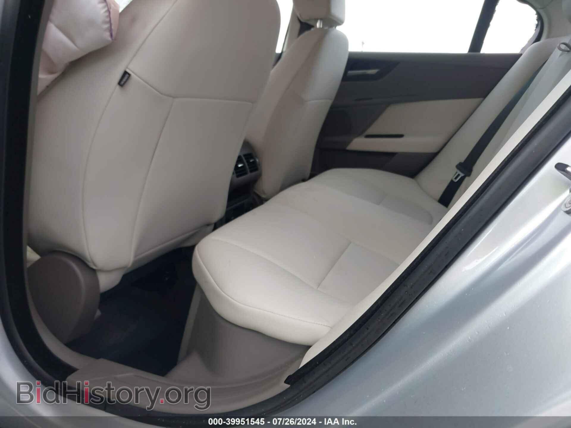 2017 JAGUAR XE - VIN: SAJAR4BG5HA964810 - Фото 8