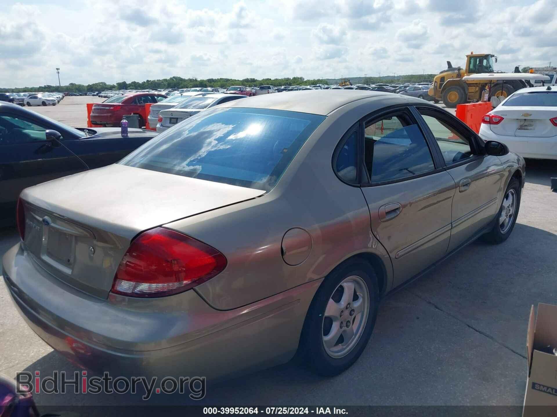 2007 FORD TAURUS - VIN: 1FAFP53U67A107193 - Фото 4