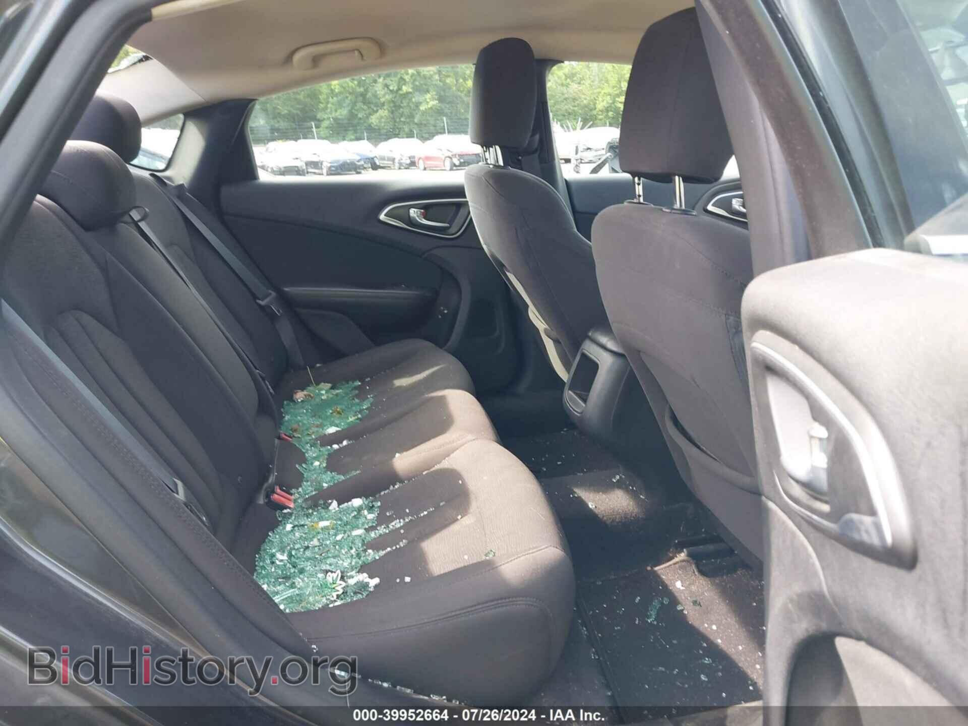 2015 CHRYSLER 200 - VIN: 1C3CCCAB2FN634318 - Фото 8