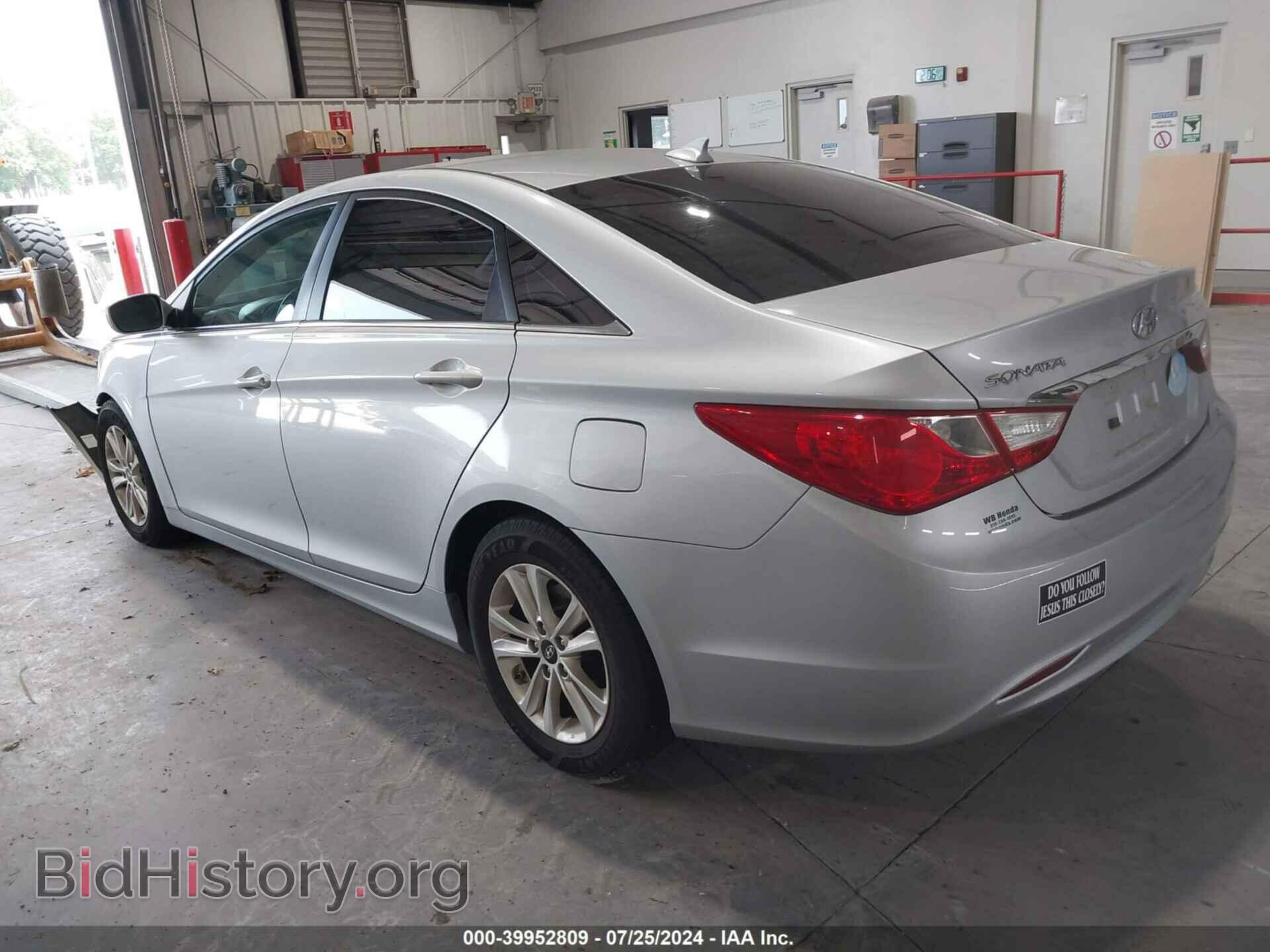2012 HYUNDAI SONATA - VIN: 5NPEB4AC4CH419380 - Фото 3