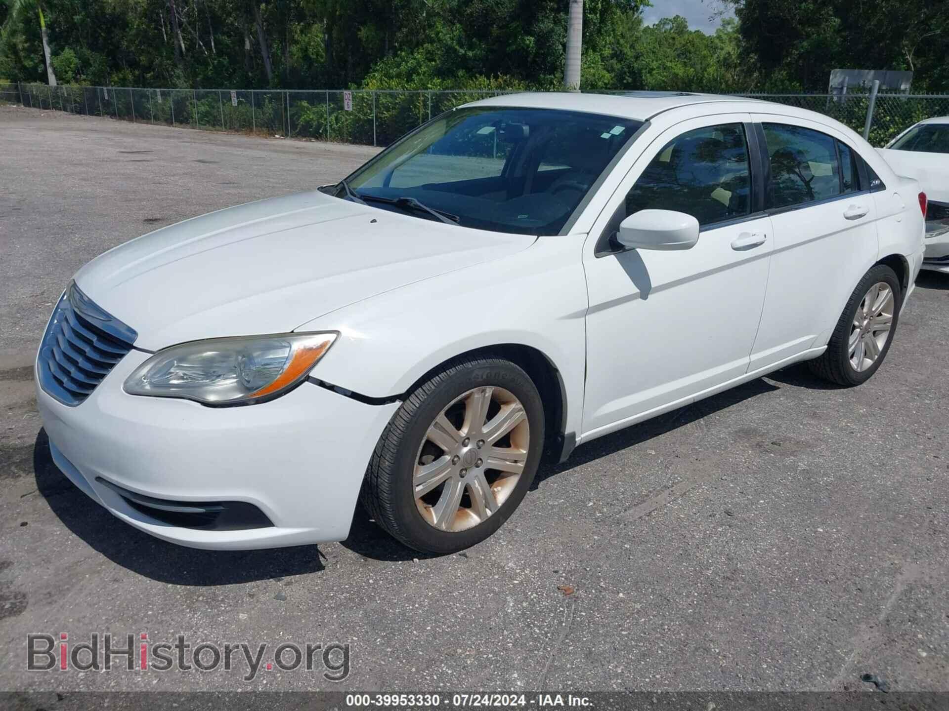 2012 CHRYSLER 200 - VIN: 1C3CCBBG6CN184723 - Фото 2