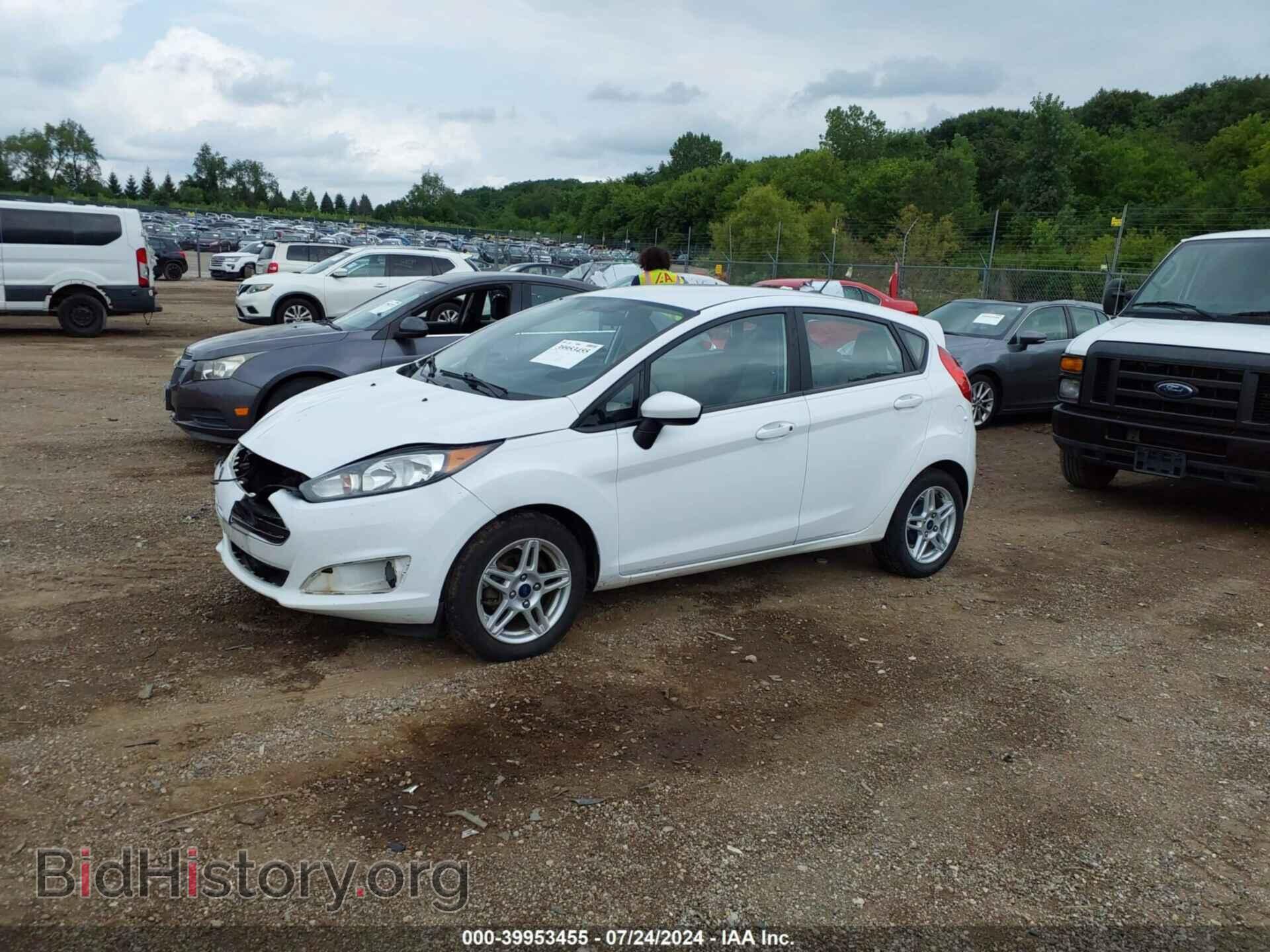 2018 FORD FIESTA - VIN: 3FADP4EJ4JM110835 - Photo 2