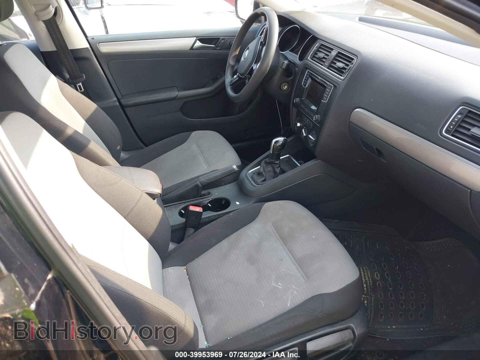 2017 VOLKSWAGEN JETTA - VIN: 3VW2B7AJ4HM220251 - Фото 5