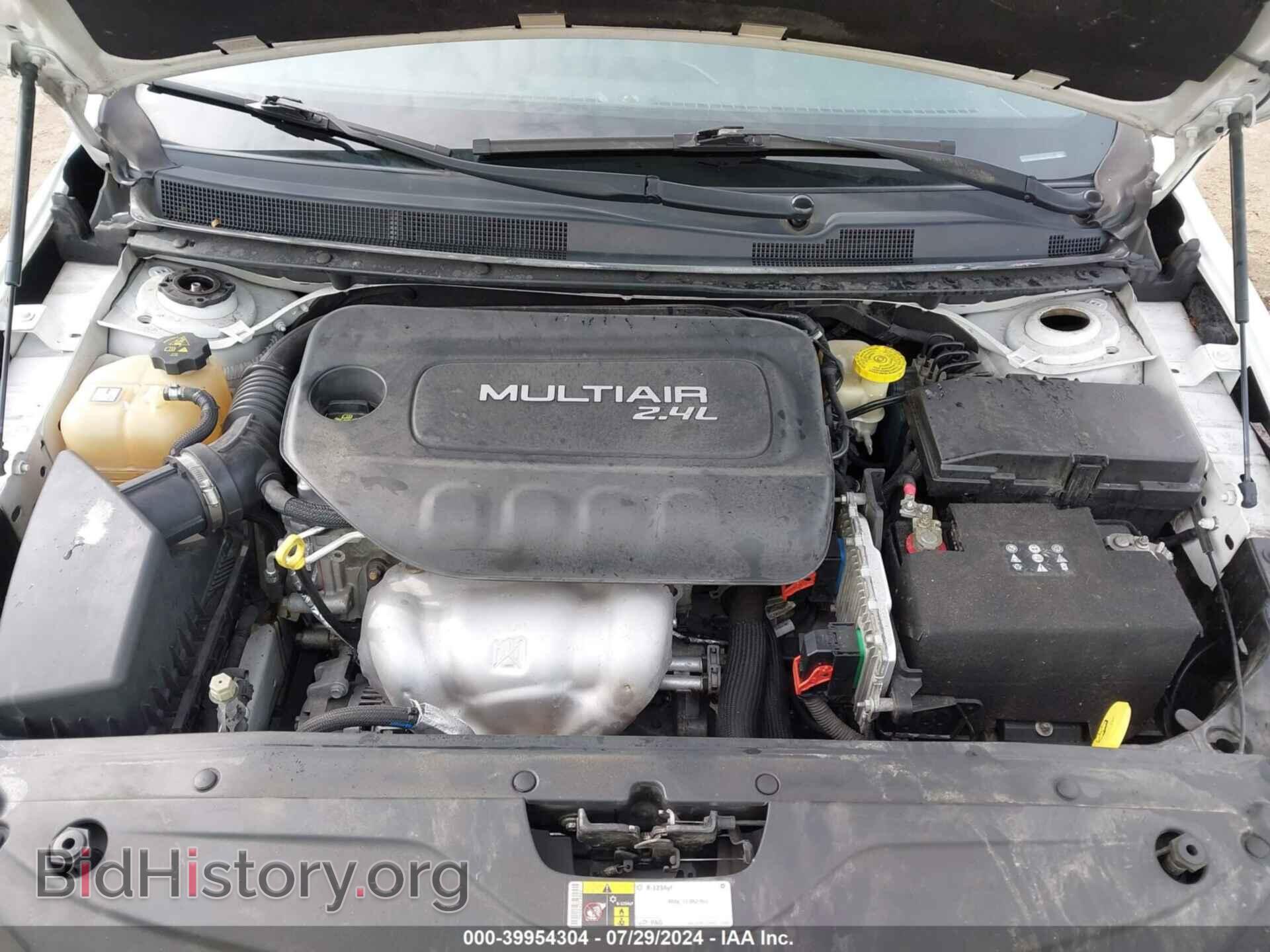 2015 CHRYSLER 200 - VIN: 1C3CCCAB4FN674495 - Фото 10