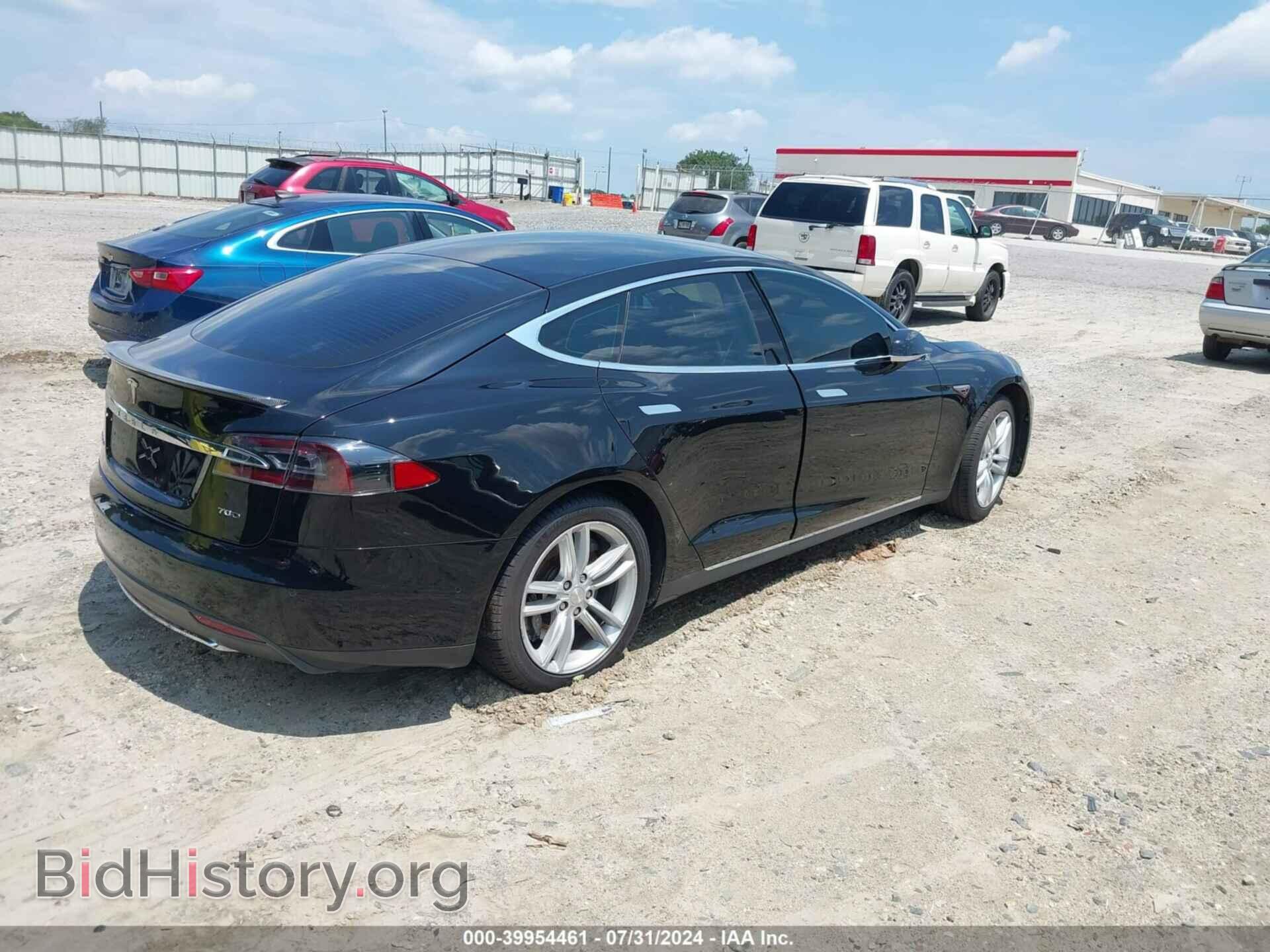 2015 TESLA MODEL S - VIN: 5YJSA1E16FF110509 - Photo 4