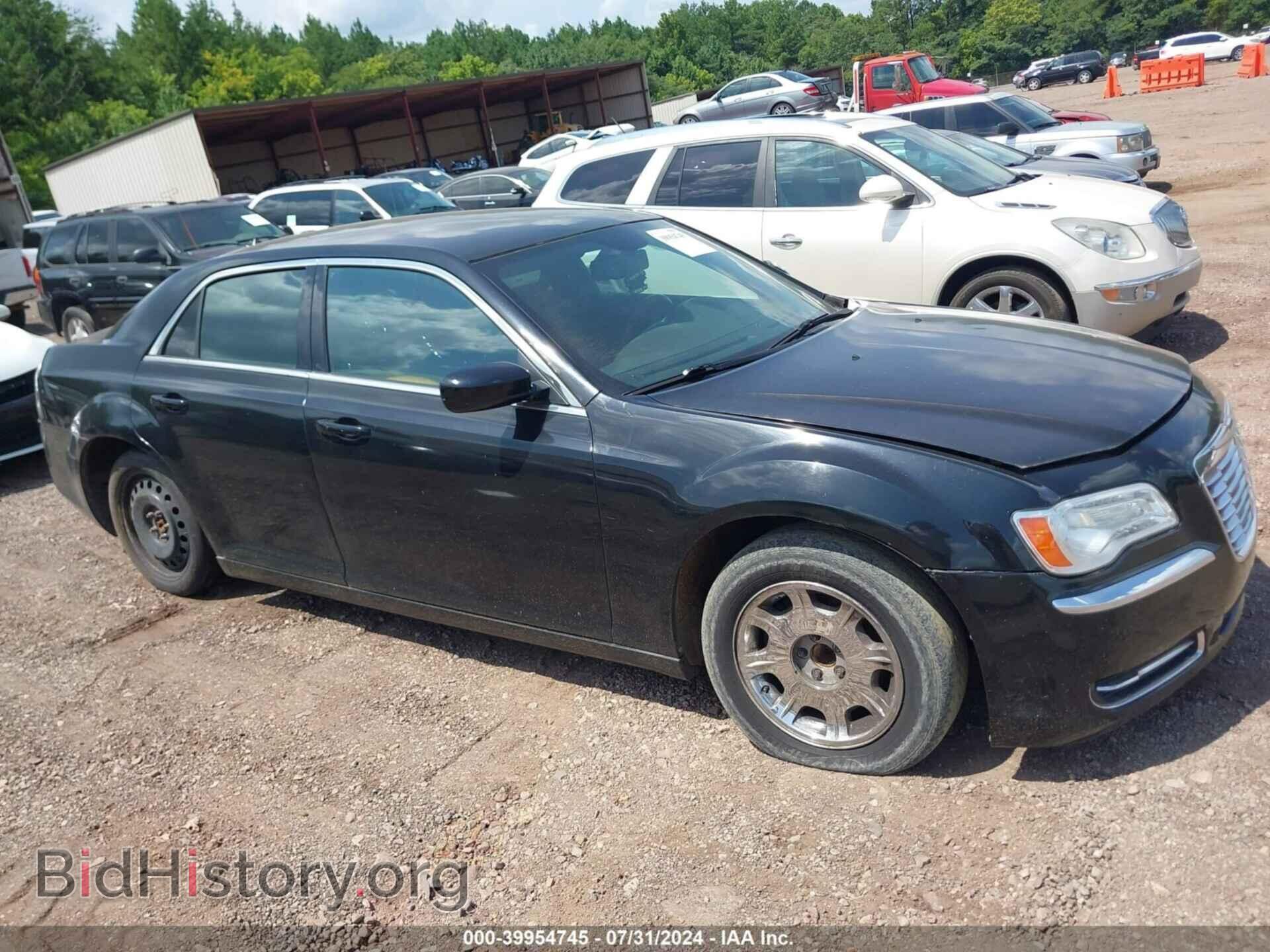 Фотография 2C3CCAAG1EH212841 - CHRYSLER 300 2014