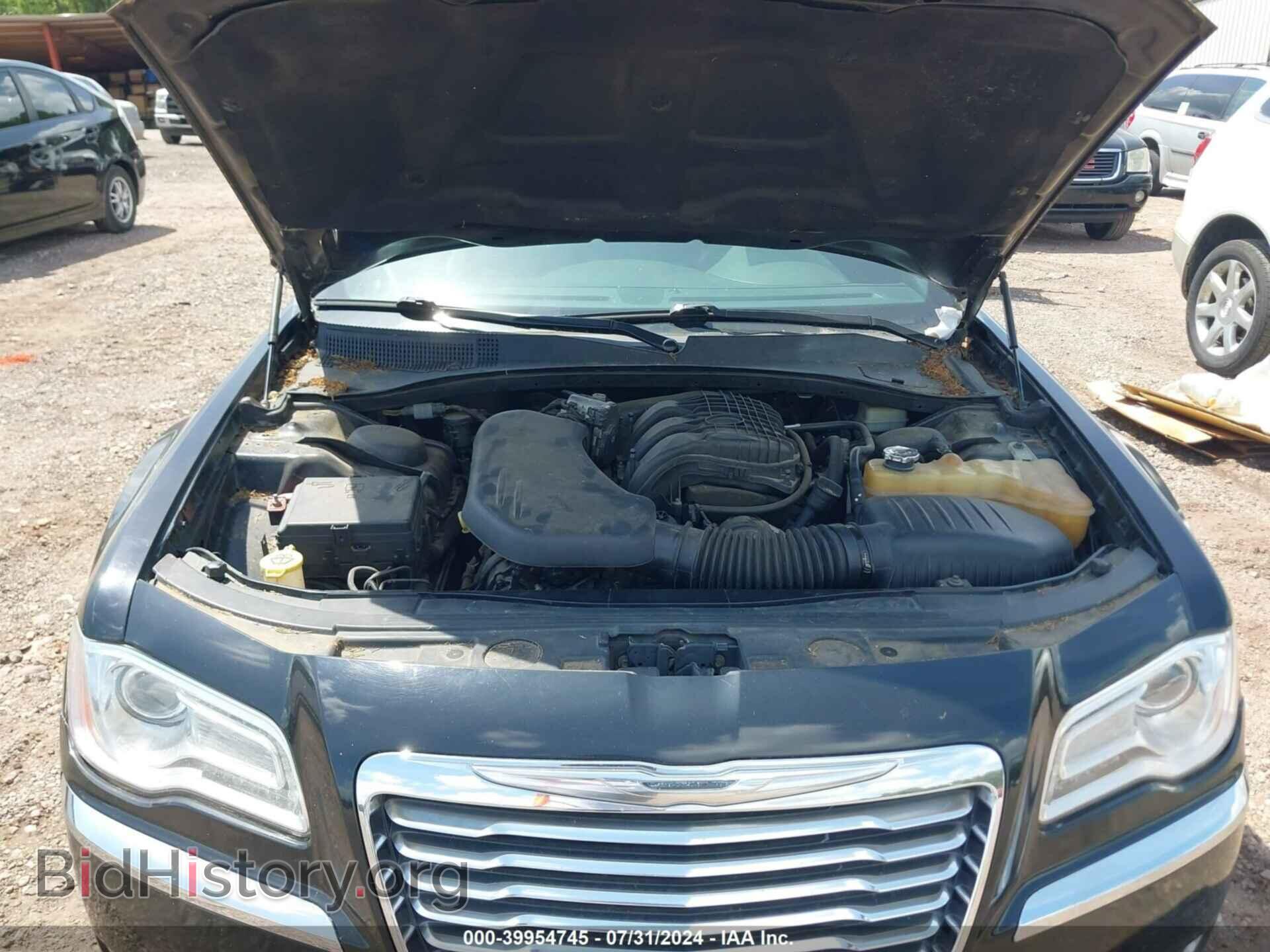 2014 CHRYSLER 300 - VIN: 2C3CCAAG1EH212841 - Фото 10