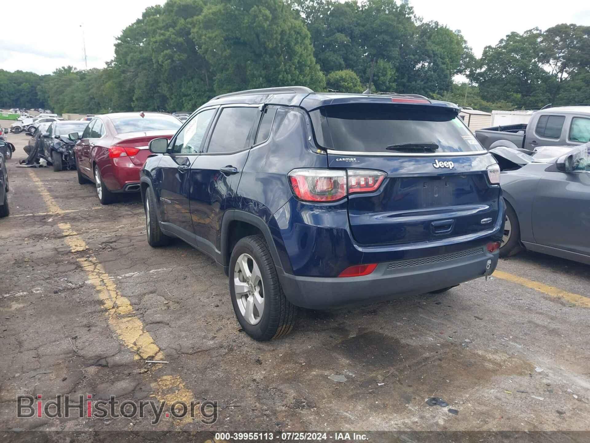 2018 JEEP COMPASS - VIN: 3C4NJCBB1JT411947 - Фото 3