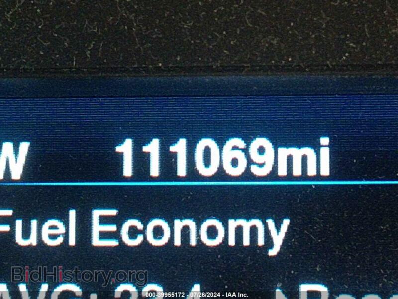 2014 Chrysler 300 (VIN 2C3CCAGG7EH181585) — photo 7 of 11