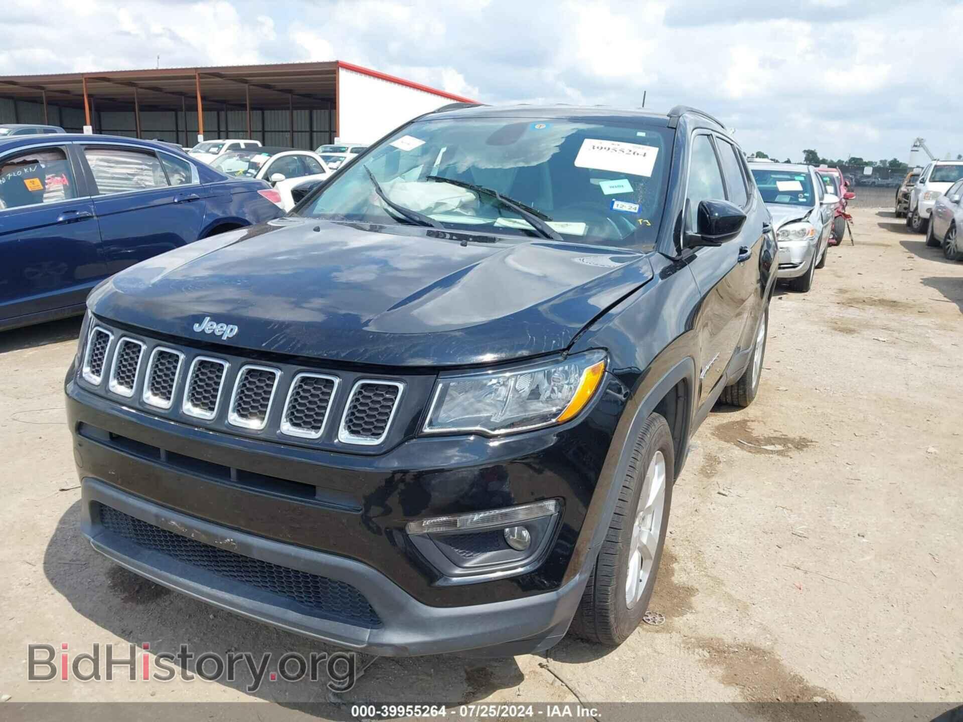 2018 JEEP COMPASS - VIN: 3C4NJCBB8JT137548 - Фото 2