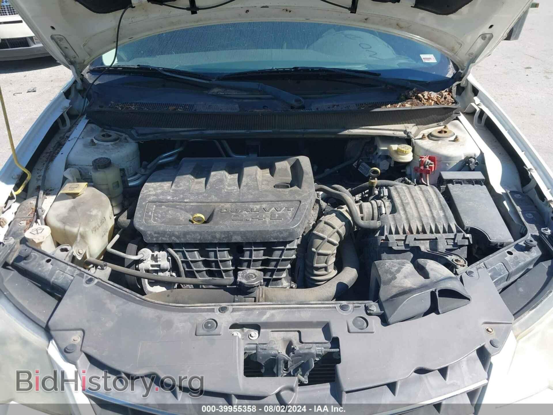 2010 CHRYSLER SEBRING - VIN: 1C3CC5FB9AN100651 - Фото 10