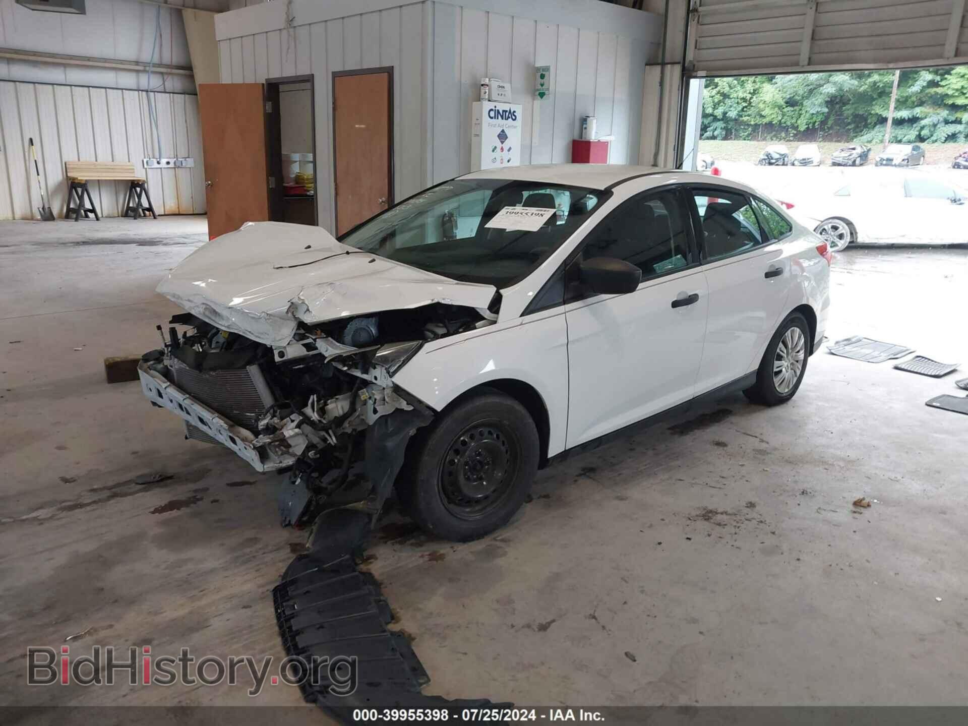 2015 FORD FOCUS - VIN: 1FADP3E27FL228213 - Photo 2