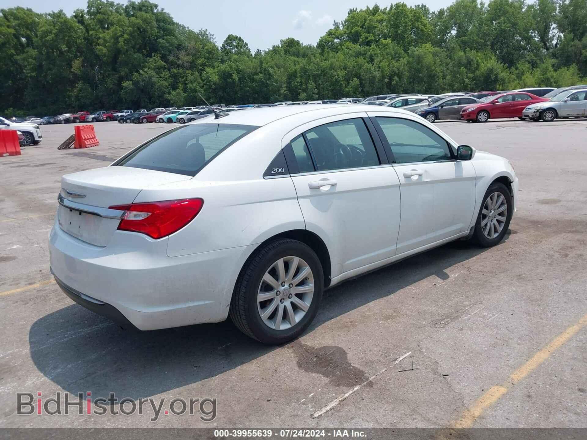 2012 CHRYSLER 200 - VIN: 1C3CCBBG4CN276932 - Фото 4