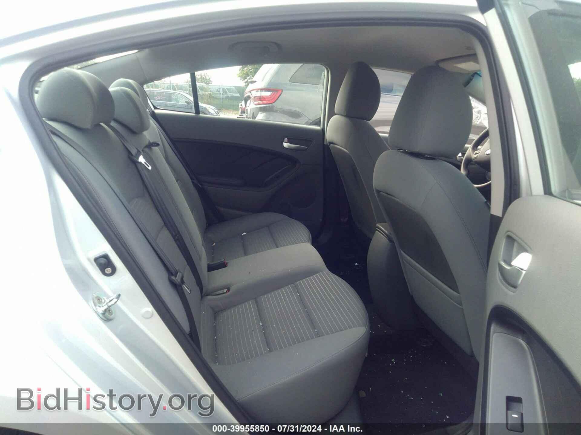 2017 KIA FORTE - VIN: 3KPFL4A77HE010726 - Фото 8