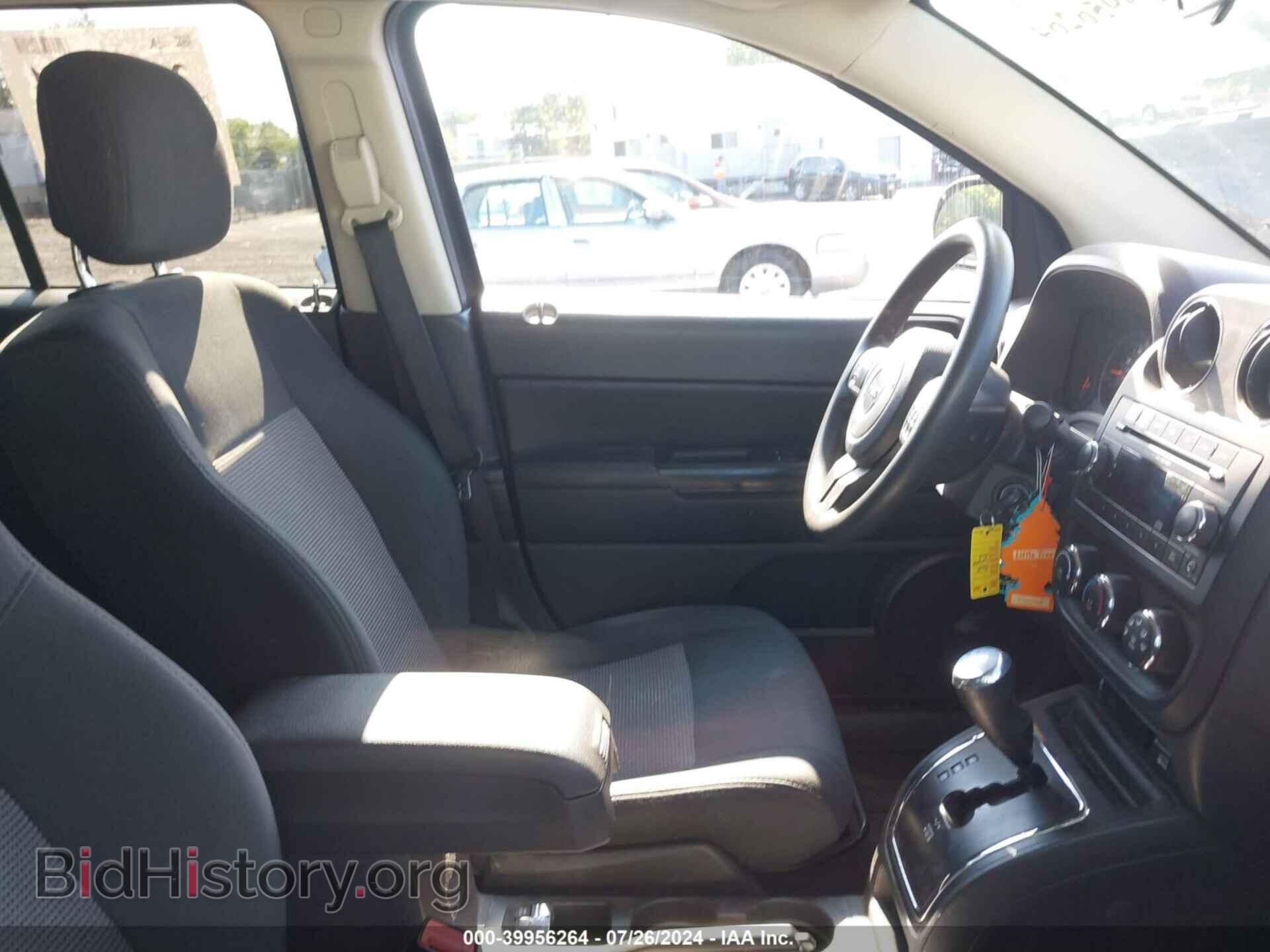 2012 JEEP COMPASS - VIN: 1C4NJDBB1CD553181 - Фото 5