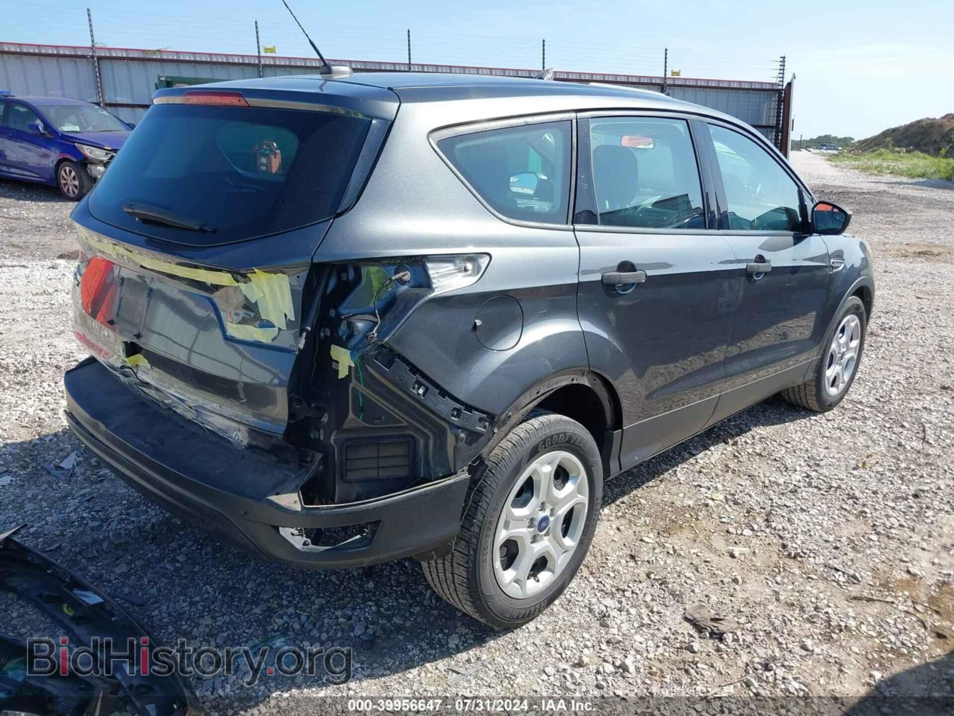 2017 FORD ESCAPE - VIN: 1FMCU0F73HUB49136 - Фото 4
