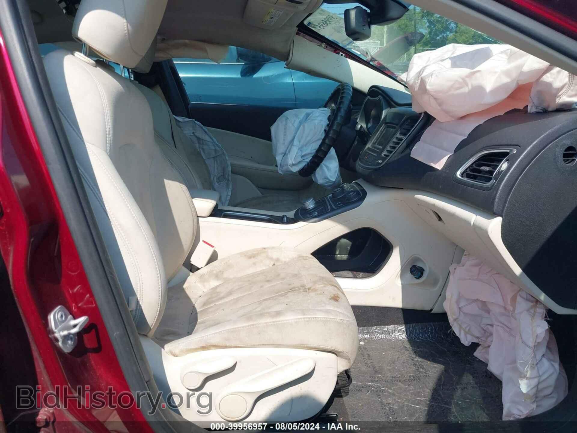 2015 CHRYSLER 200 - VIN: 1C3CCCAB3FN614207 - Фото 5