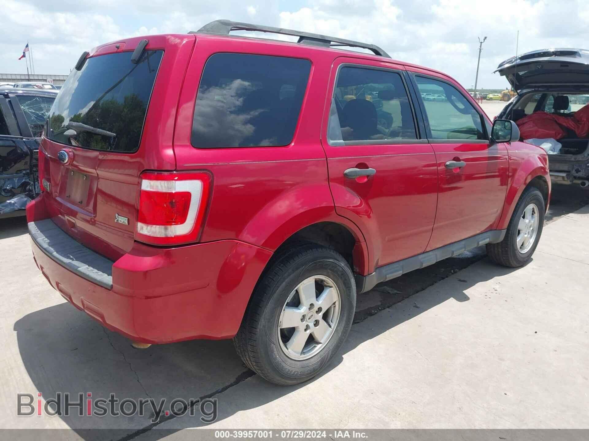 2011 FORD ESCAPE - VIN: 1FMCU0DG7BKB13049 - Фото 4
