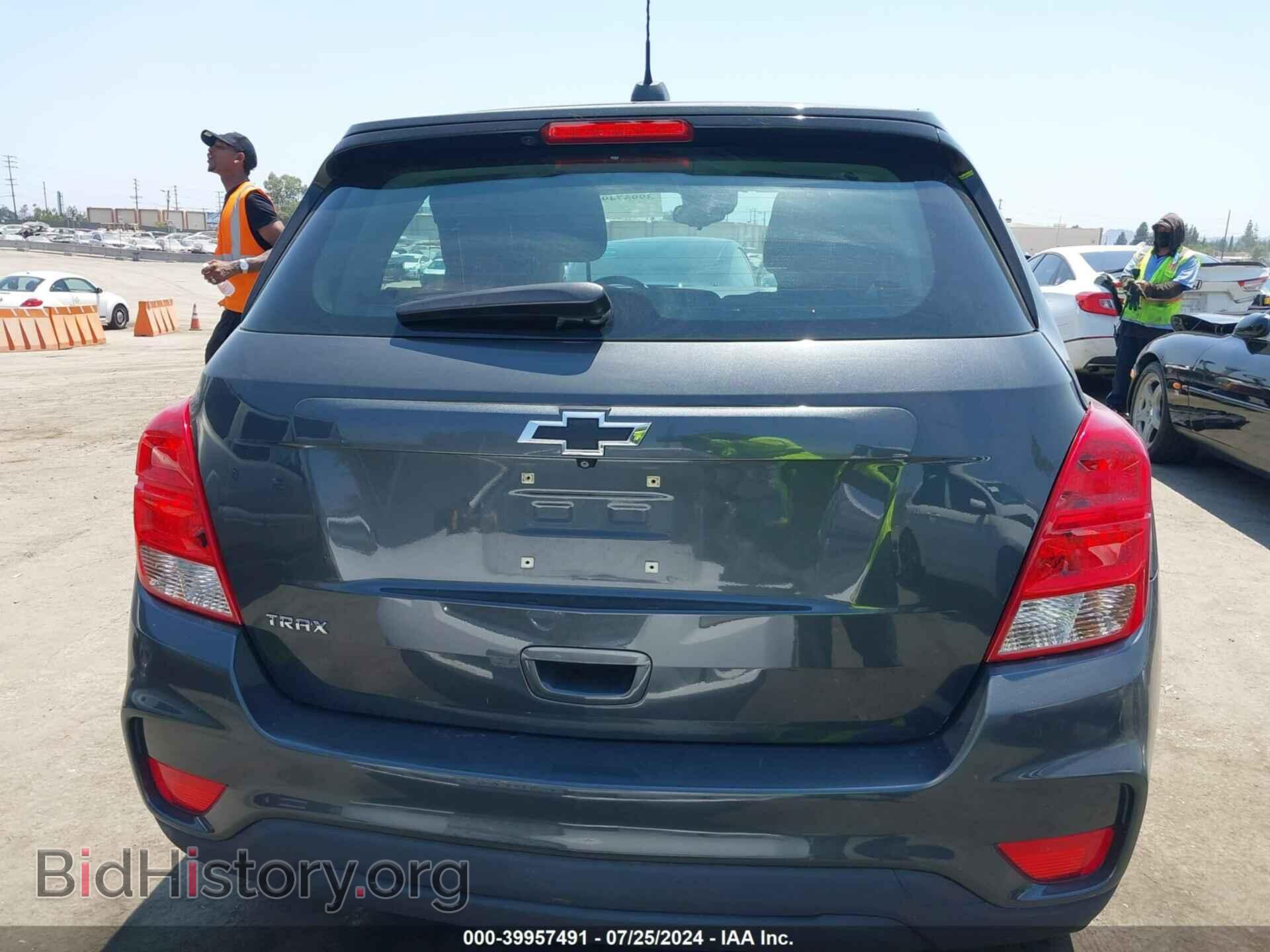 2019 CHEVROLET TRAX - VIN: 3GNCJKSB3KL319829 - Photo 17