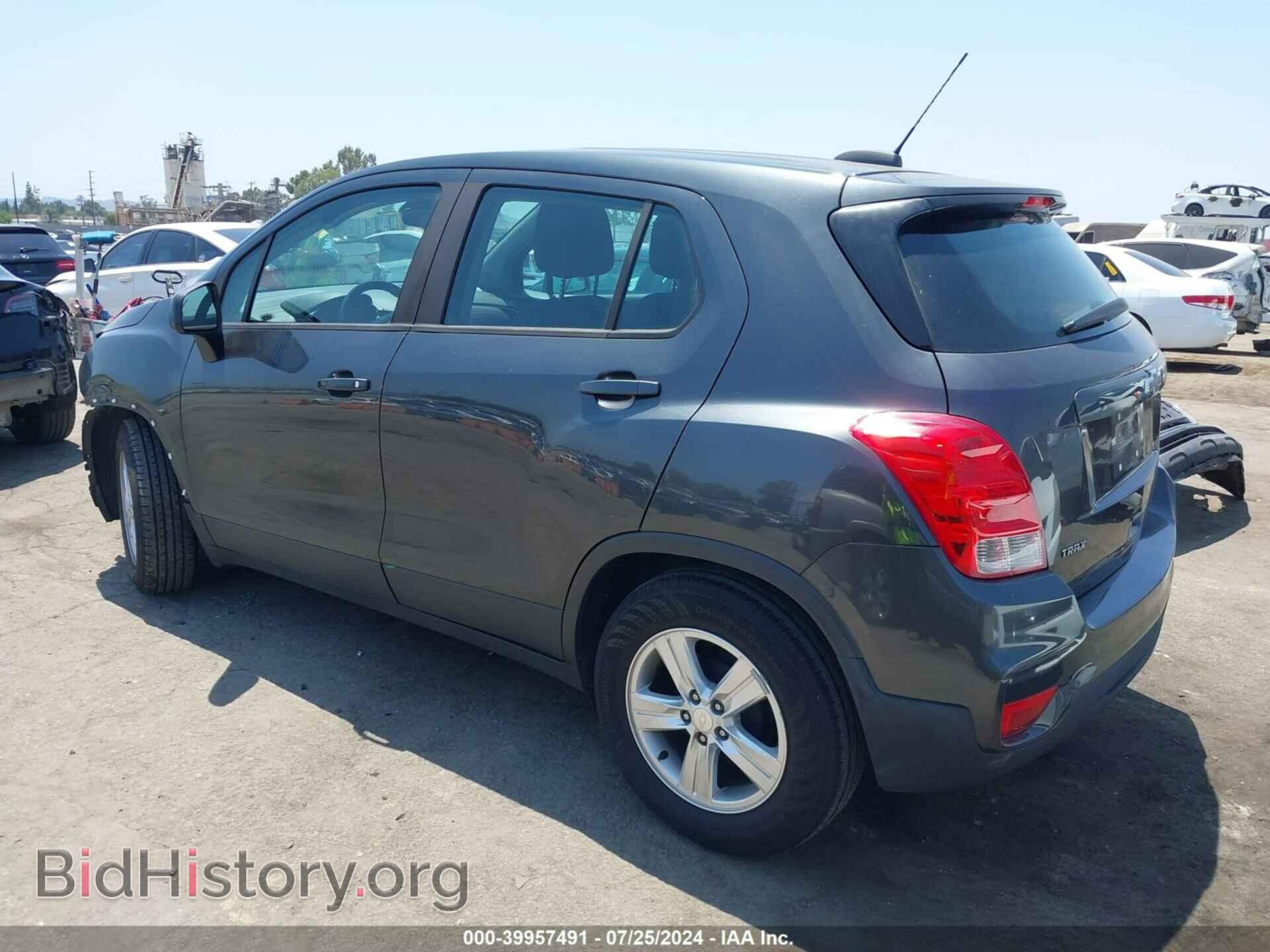 2019 CHEVROLET TRAX - VIN: 3GNCJKSB3KL319829 - Photo 3