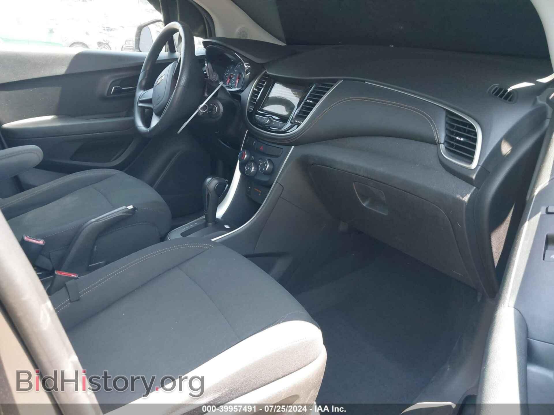 2019 CHEVROLET TRAX - VIN: 3GNCJKSB3KL319829 - Photo 5