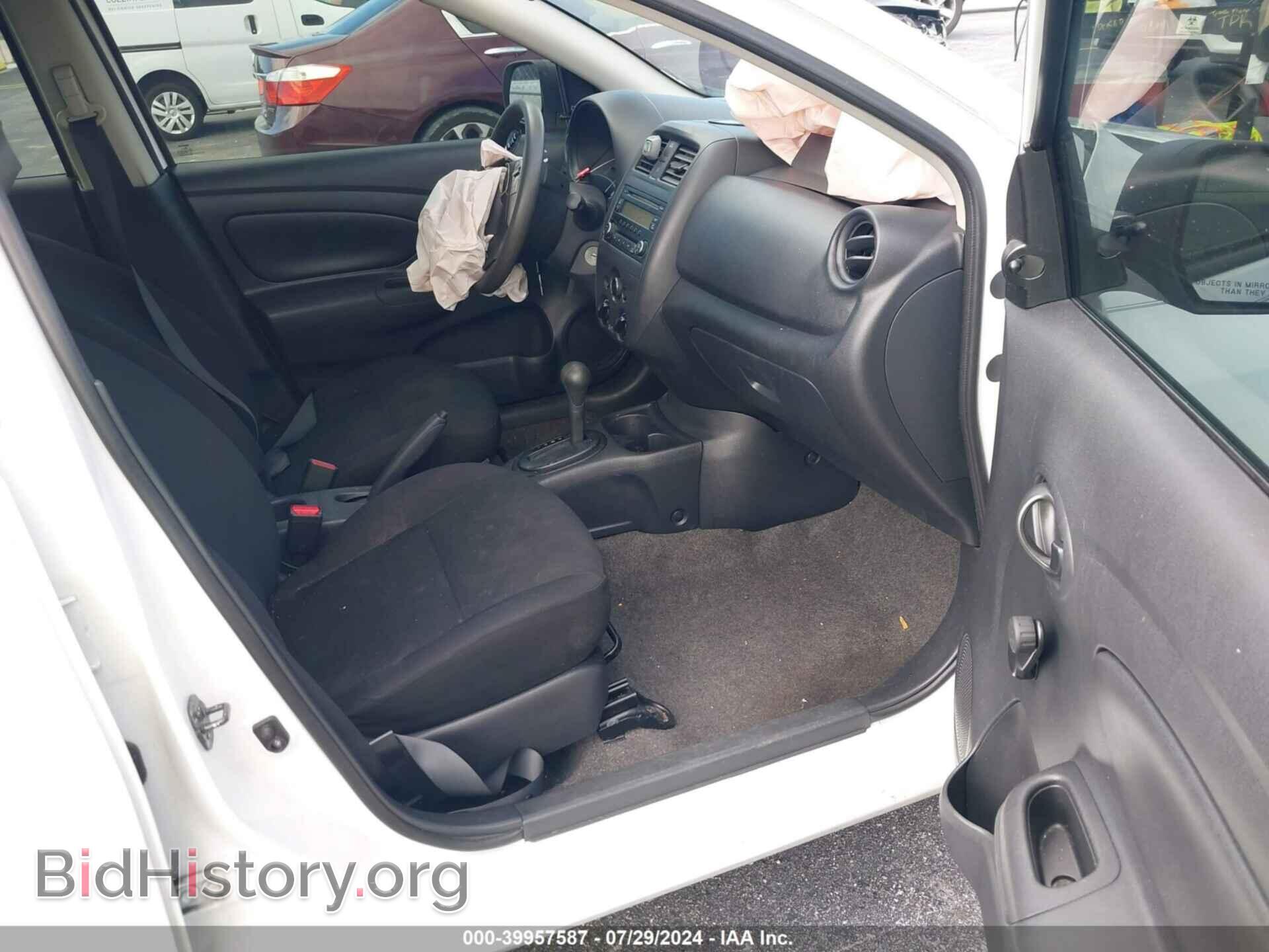 2015 NISSAN VERSA - VIN: 3N1CN7AP1FL811811 - Фото 5