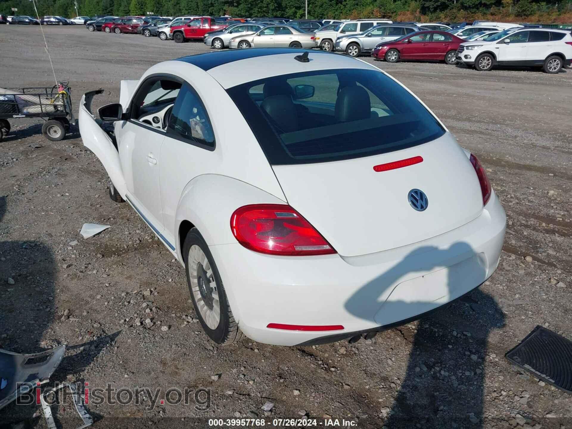2014 VOLKSWAGEN BEETLE - VIN: 3VWJP7AT9EM608330 - Фото 3