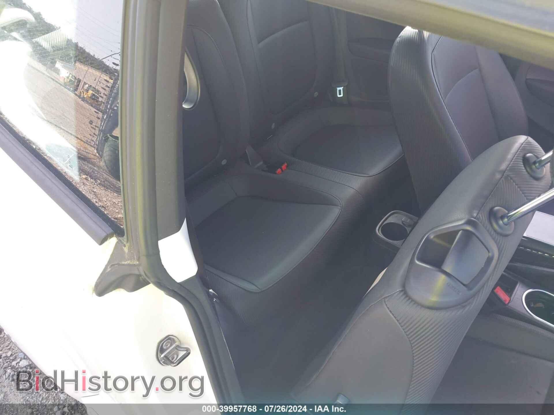 2014 VOLKSWAGEN BEETLE - VIN: 3VWJP7AT9EM608330 - Фото 8