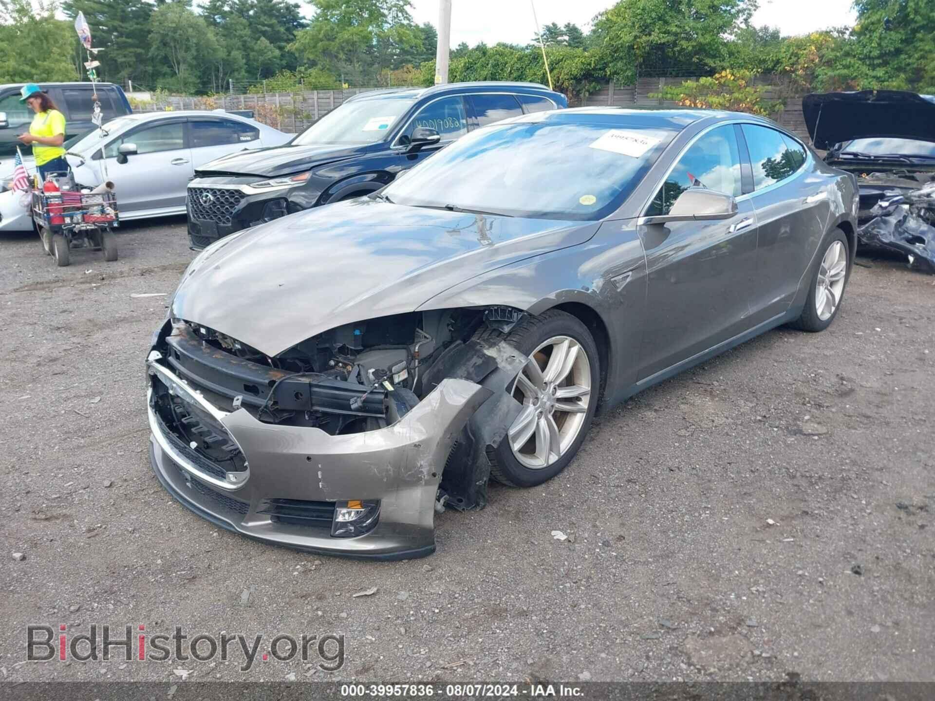 2015 TESLA MODEL S - VIN: 5YJSA1E26FF114665 - Photo 2