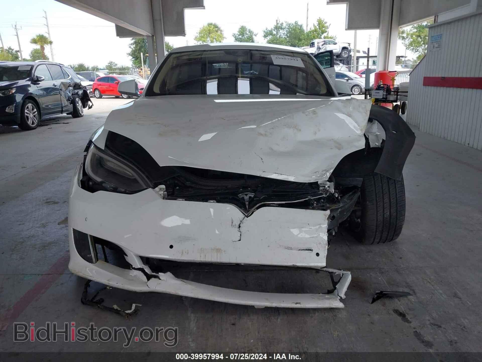 2016 TESLA MODEL S - VIN: 5YJSA1E2XGF148979 - Фото 11