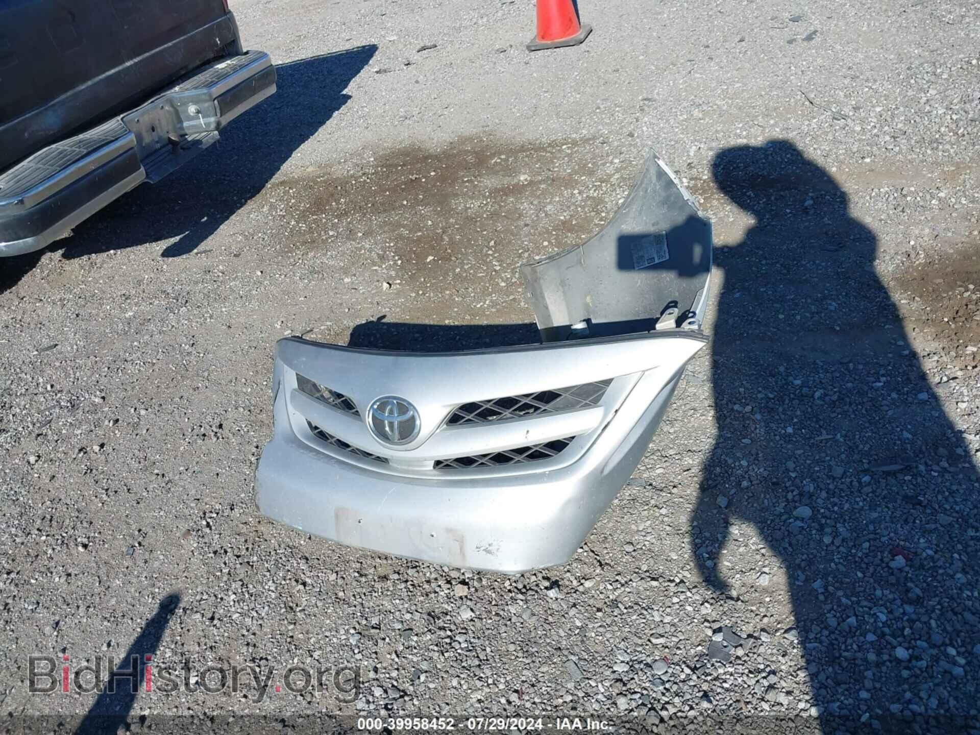 2011 TOYOTA COROLLA - VIN: 2T1BU4EE7BC562804 - Фото 12