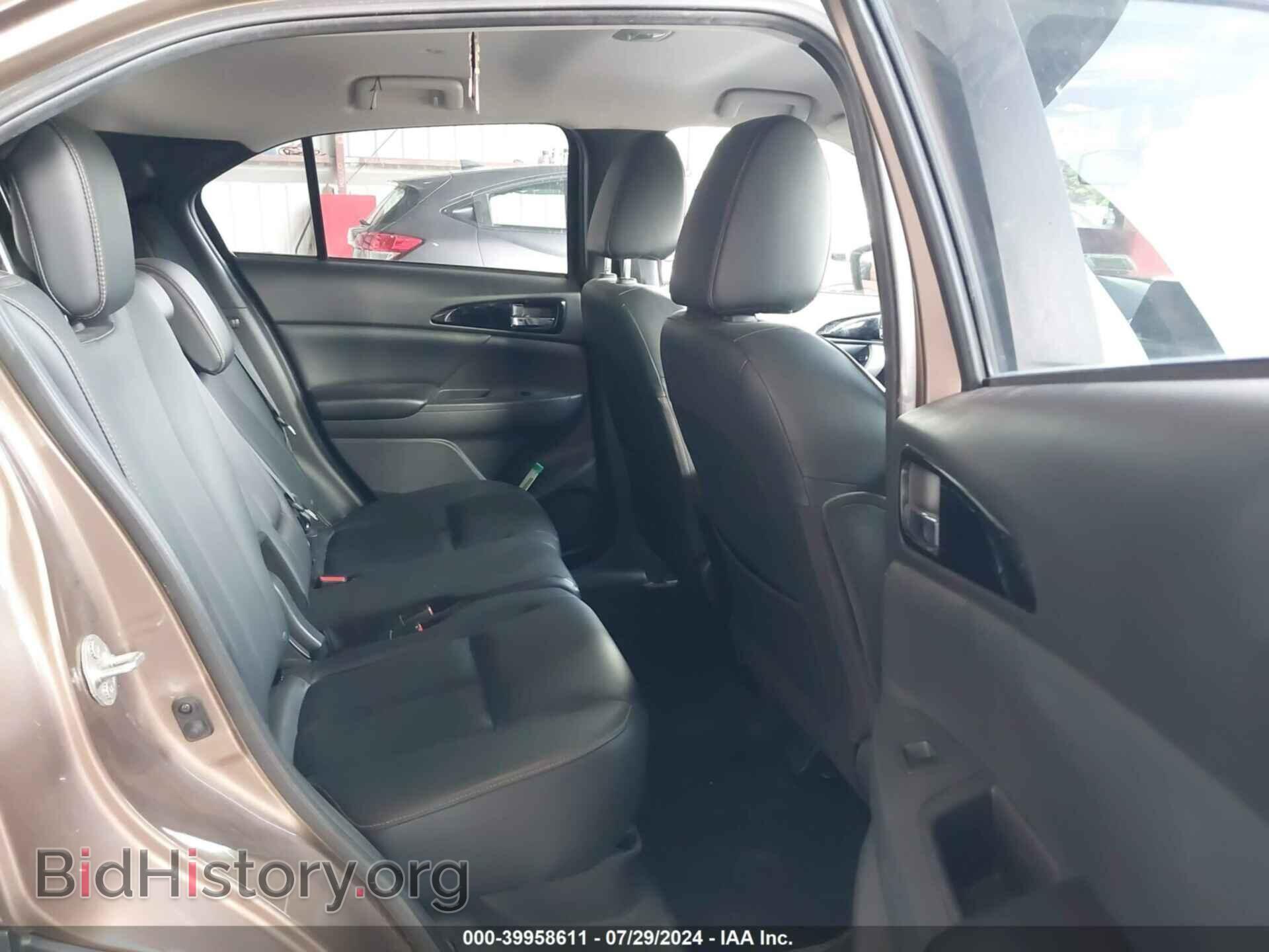 2018 MITSUBISHI ECLIPSE CROSS - VIN: JA4AT5AA8JZ039412 - Фото 8