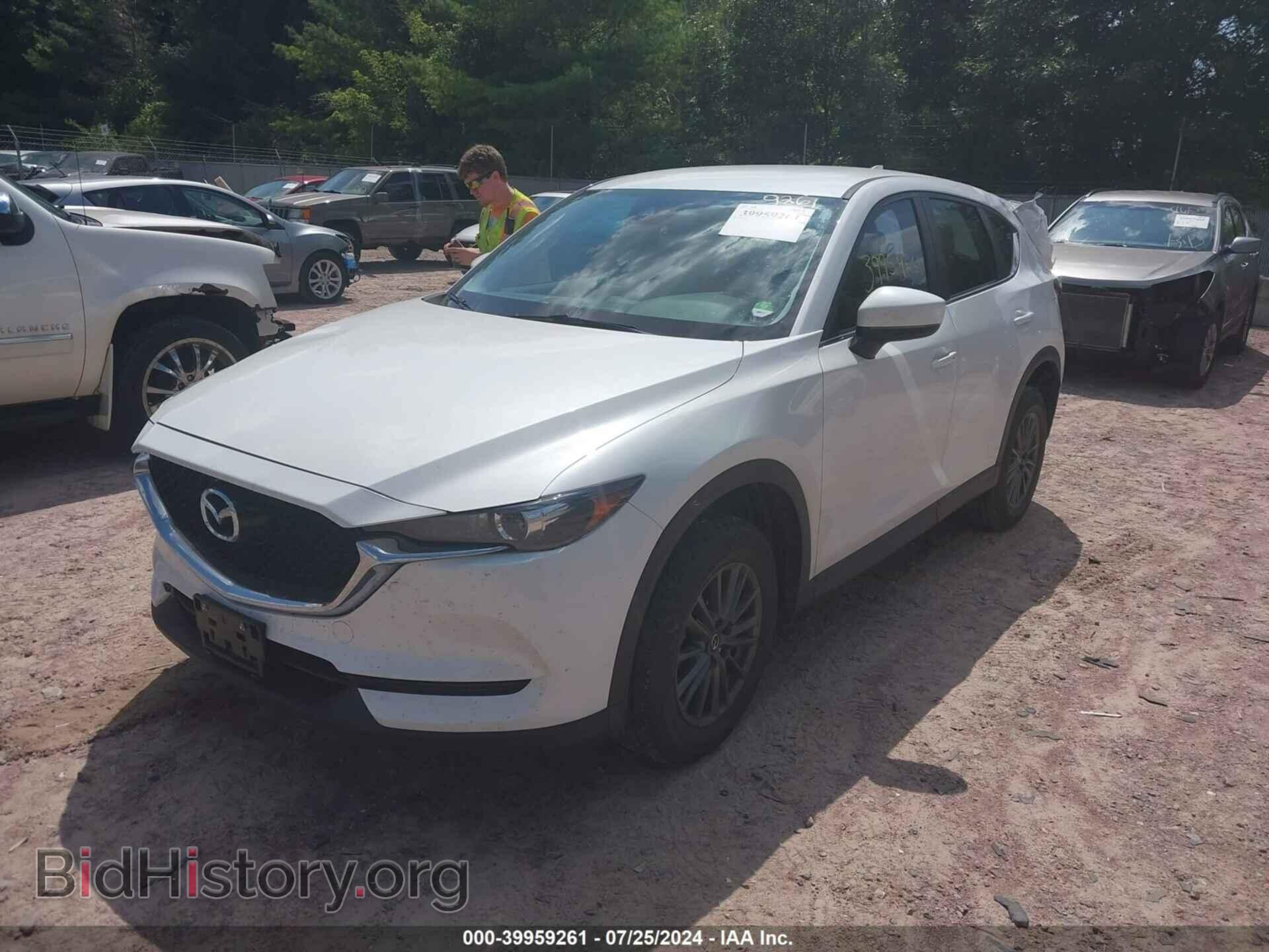 2017 MAZDA CX-5 - VIN: JM3KFACLXH0125030 - Фото 2