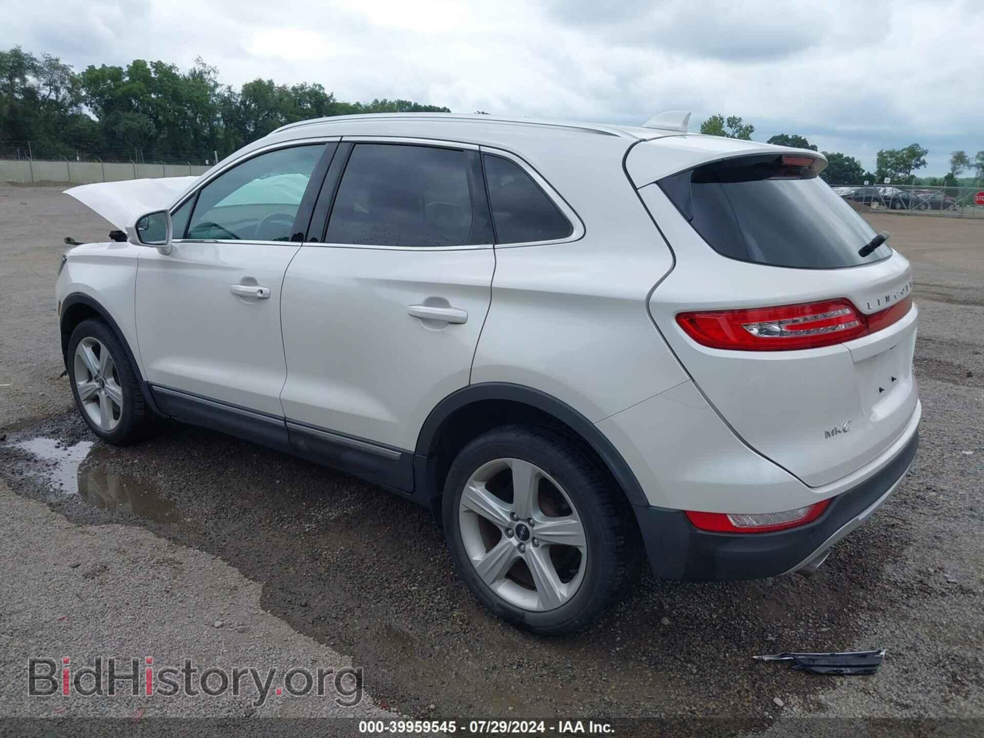 2017 LINCOLN MKC - VIN: 5LMCJ1D92HUL61624 - Photo 3