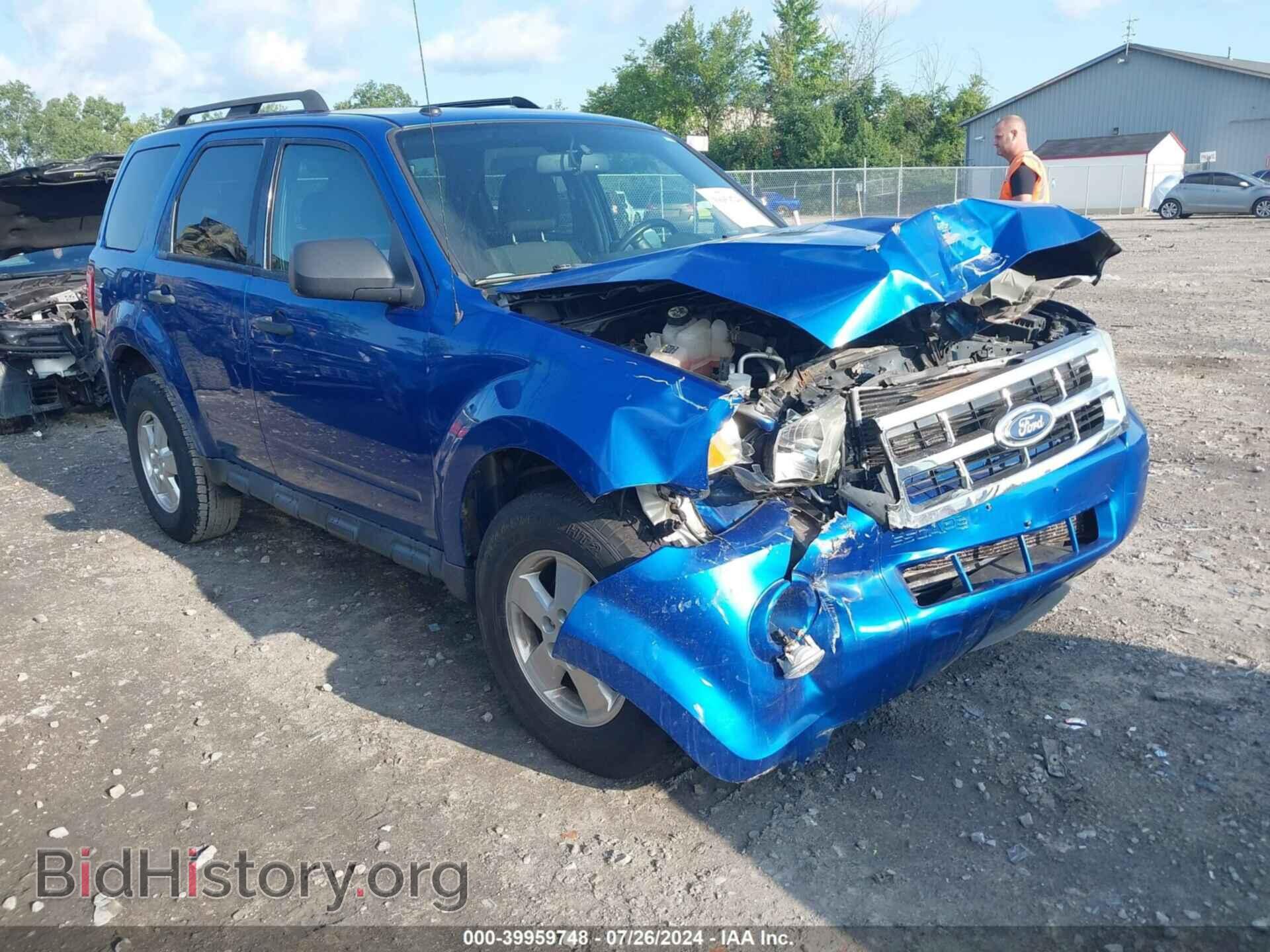 Фотография 1FMCU0D77BKB78211 - FORD ESCAPE 2011