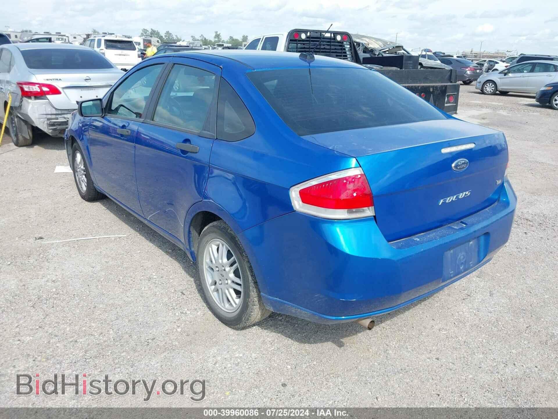 2011 FORD FOCUS - VIN: 1FAHP3FN0BW202023 - Photo 3