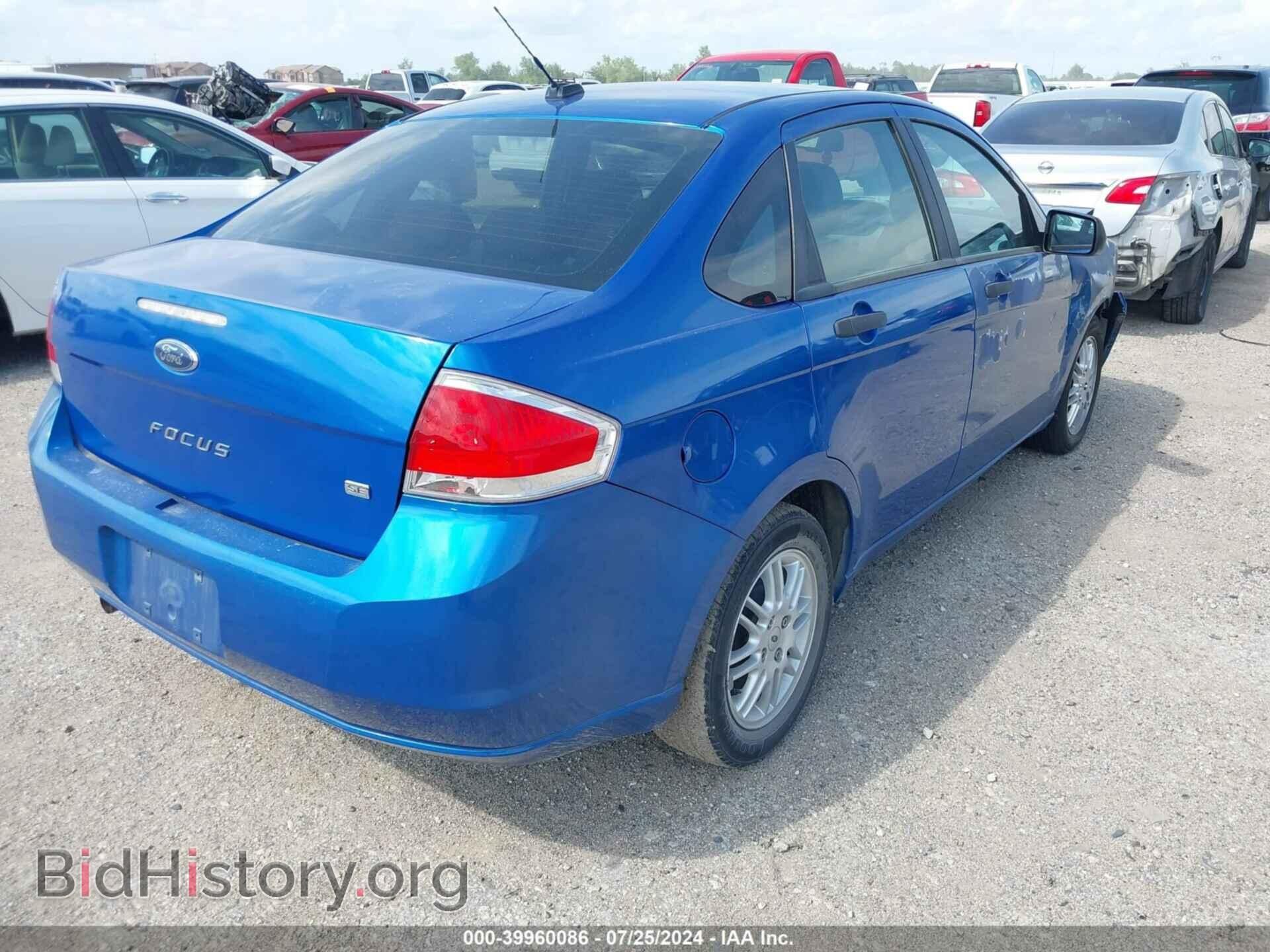 2011 FORD FOCUS - VIN: 1FAHP3FN0BW202023 - Photo 4