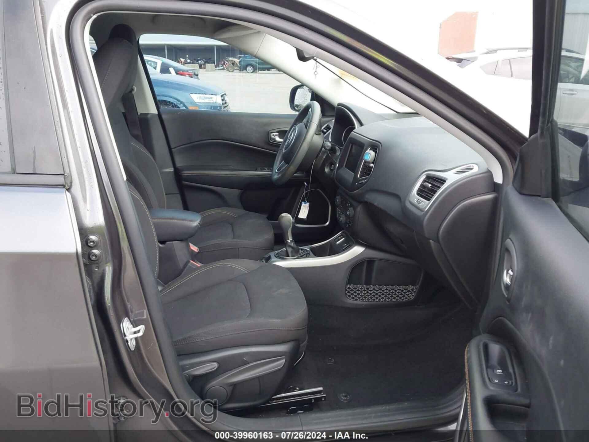 2019 JEEP COMPASS - VIN: 3C4NJCAB2KT613148 - Фото 5