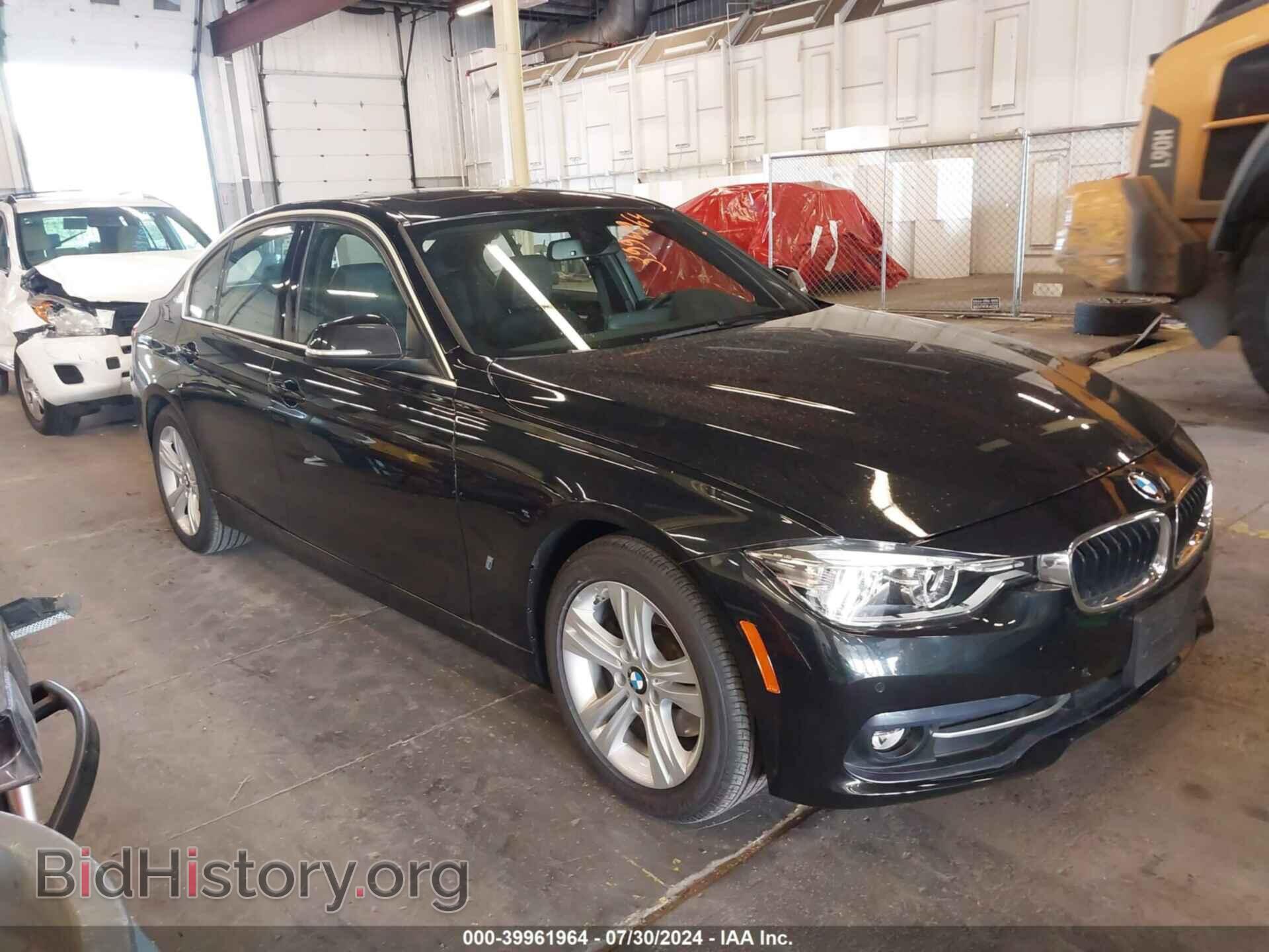 Фотография WBA8E1C36HA156854 - BMW 330E 2017
